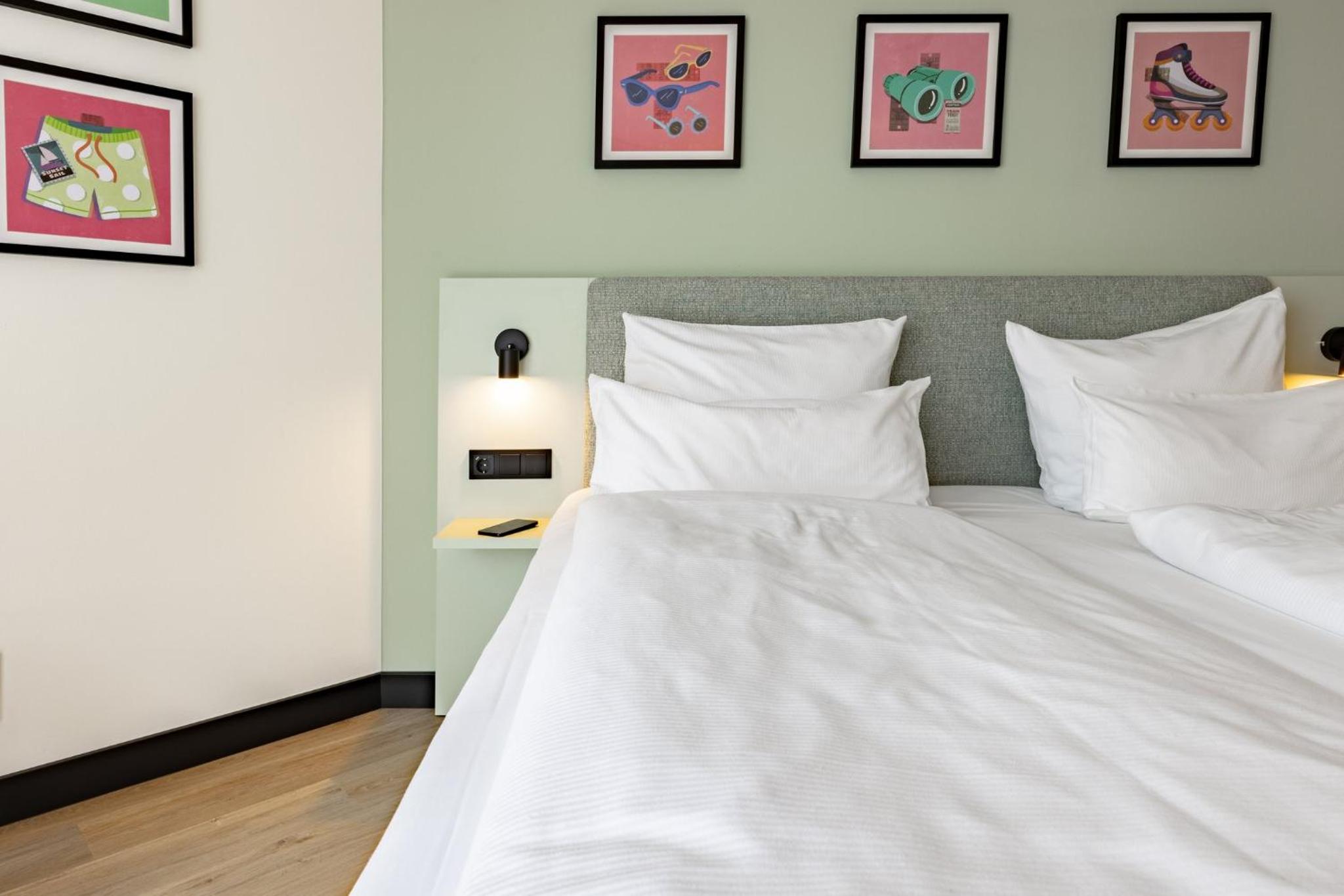 Standard Room - Photo 10