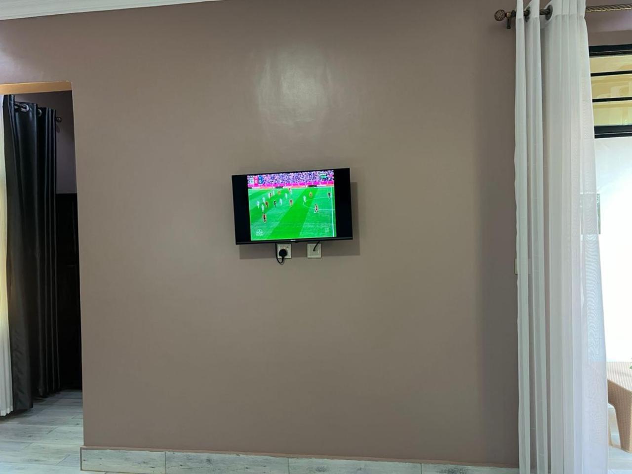 Apartment - Disability Access photo 3