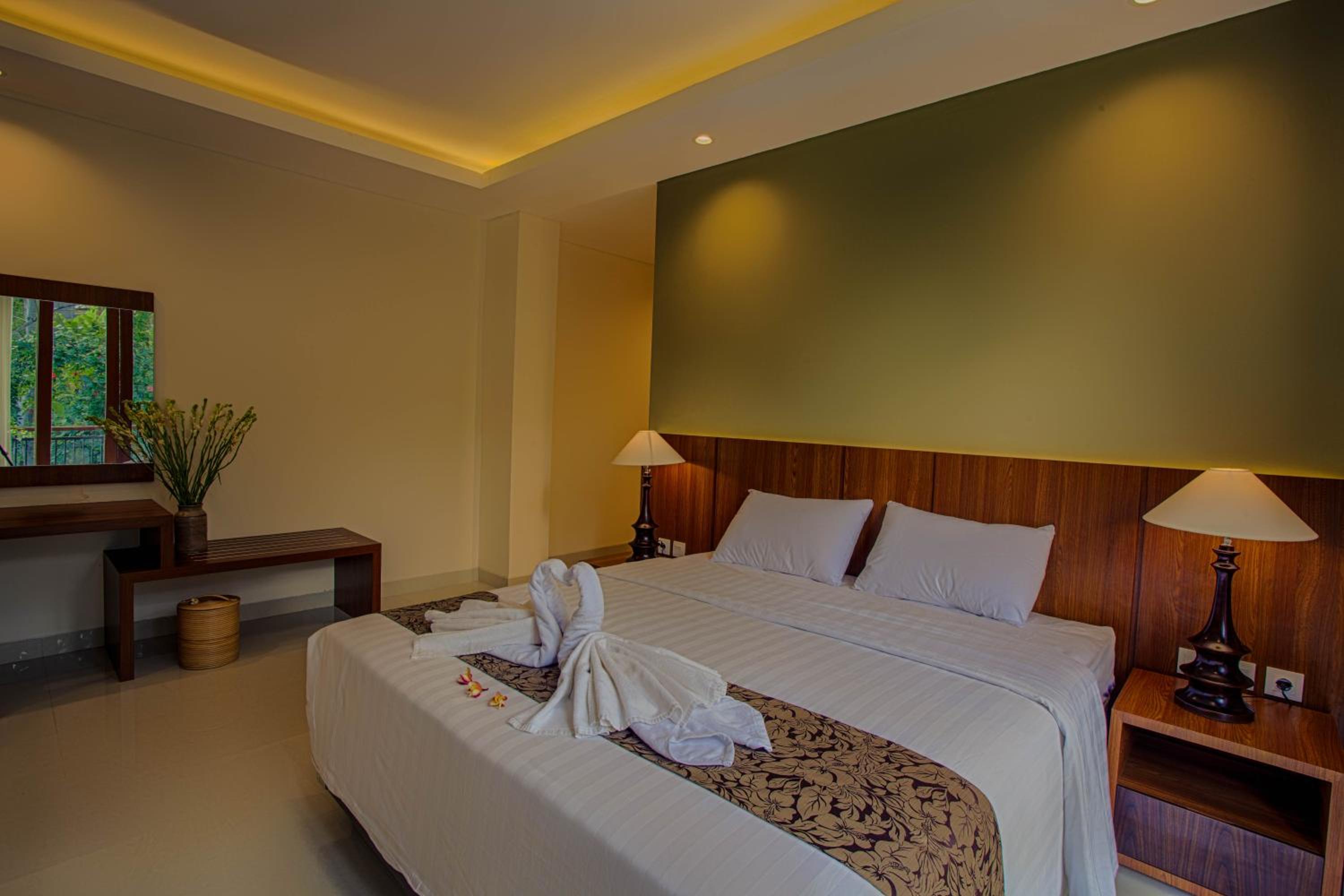 Suite - Photo 5