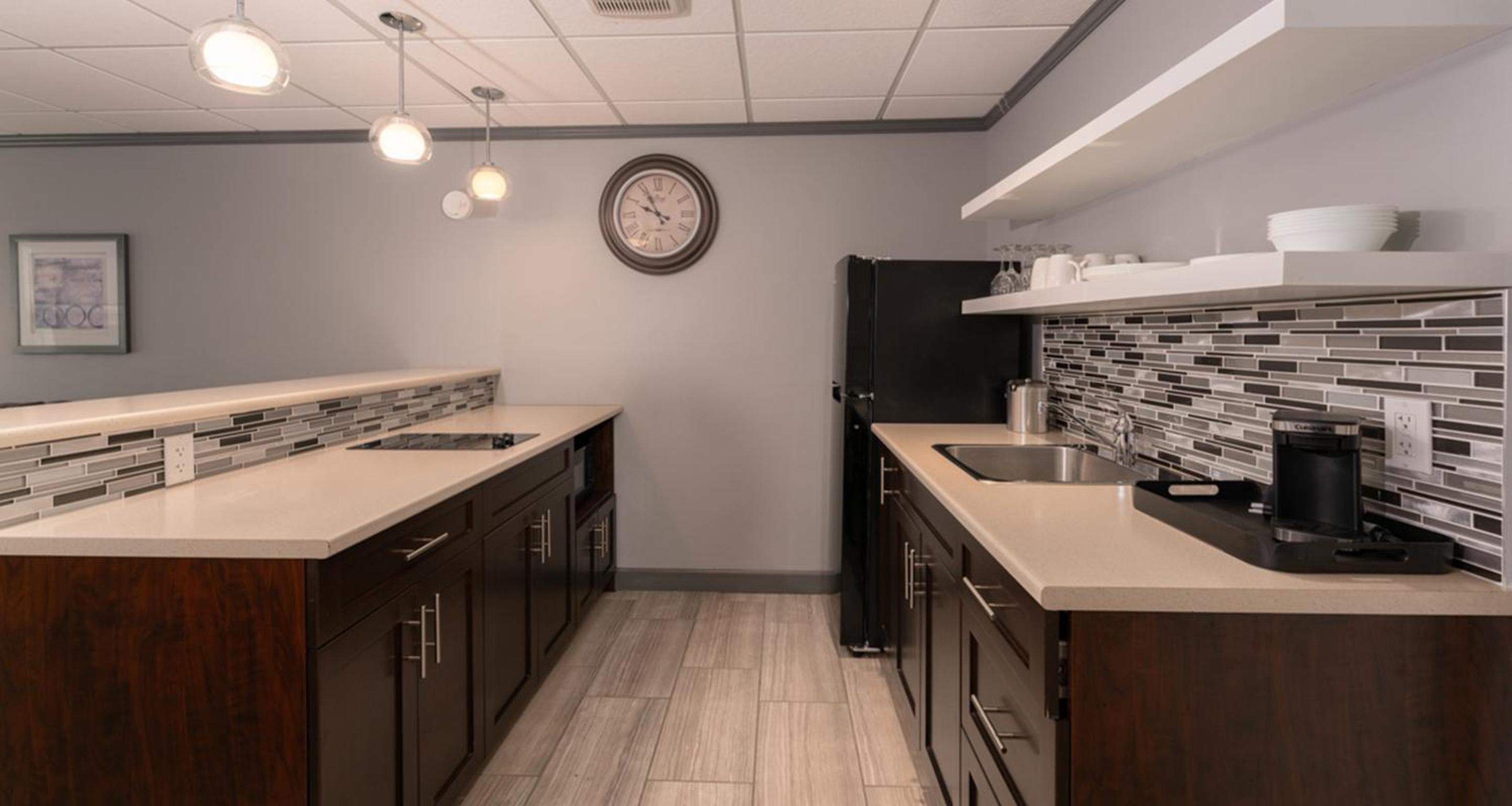 Superior King Suite - Photo 3