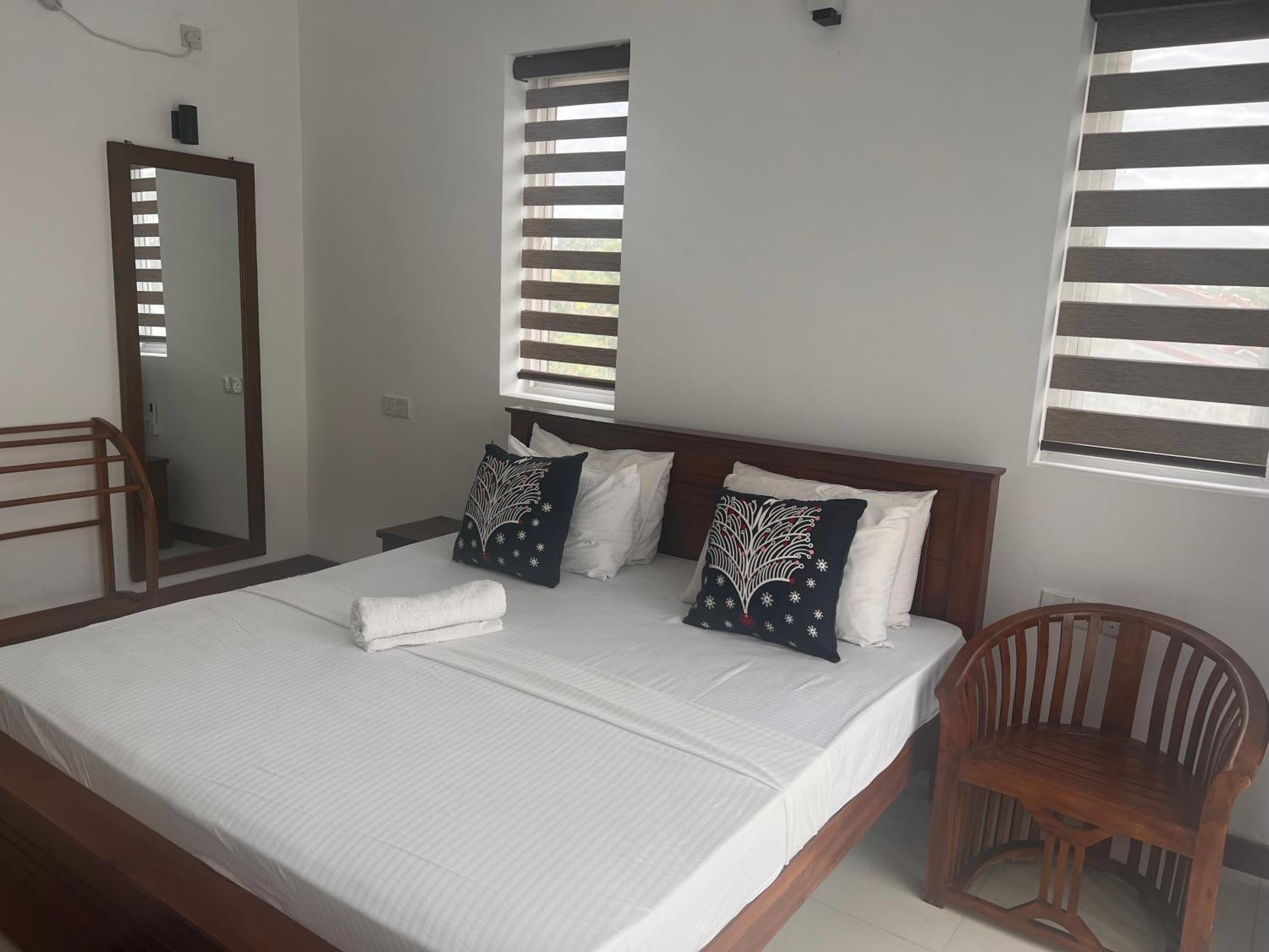 Deluxe Double Room with Balcony photo 3