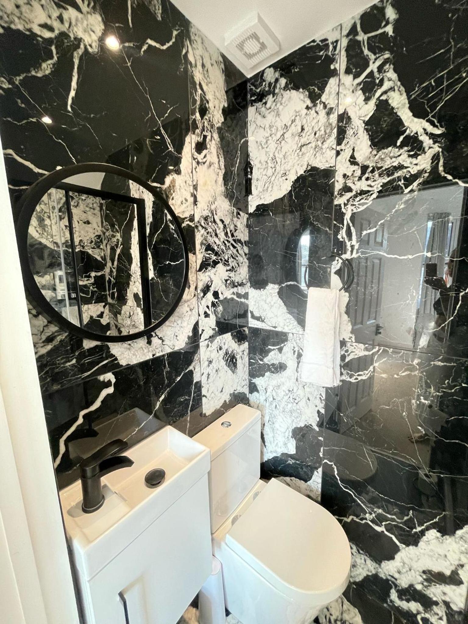 Deluxe Queen Room photo 2