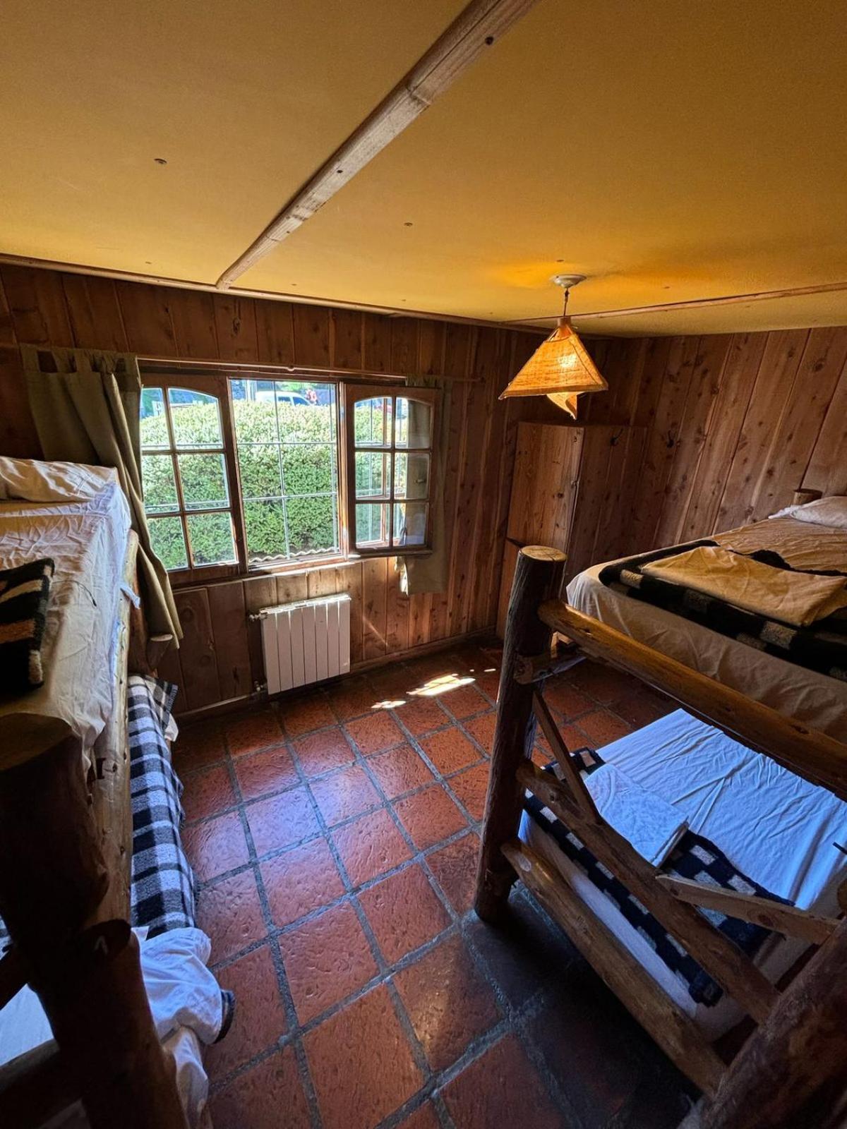 Bed in 4-Bed Mixed Dormitory Room photo 1