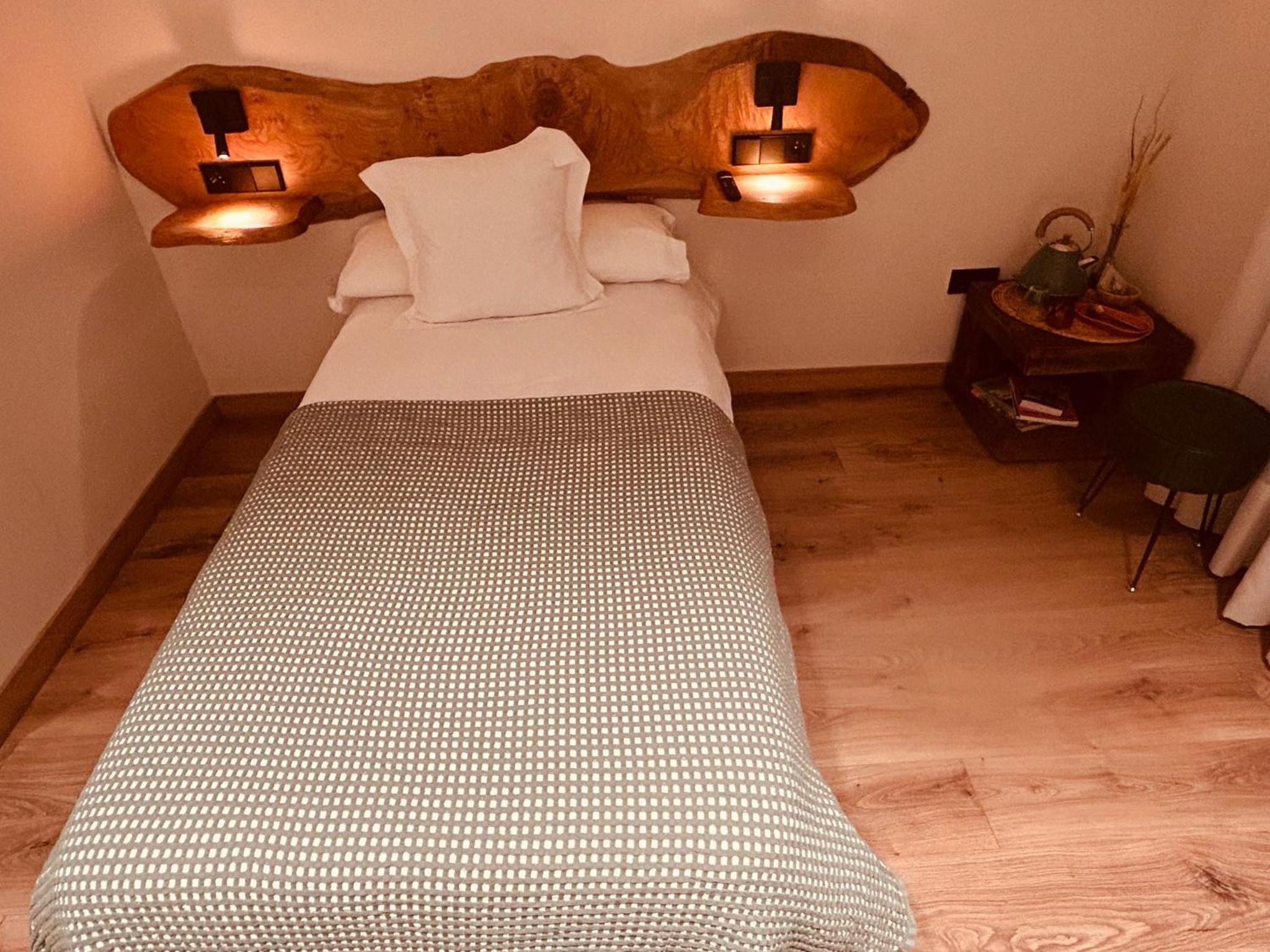 Single Room photo 3