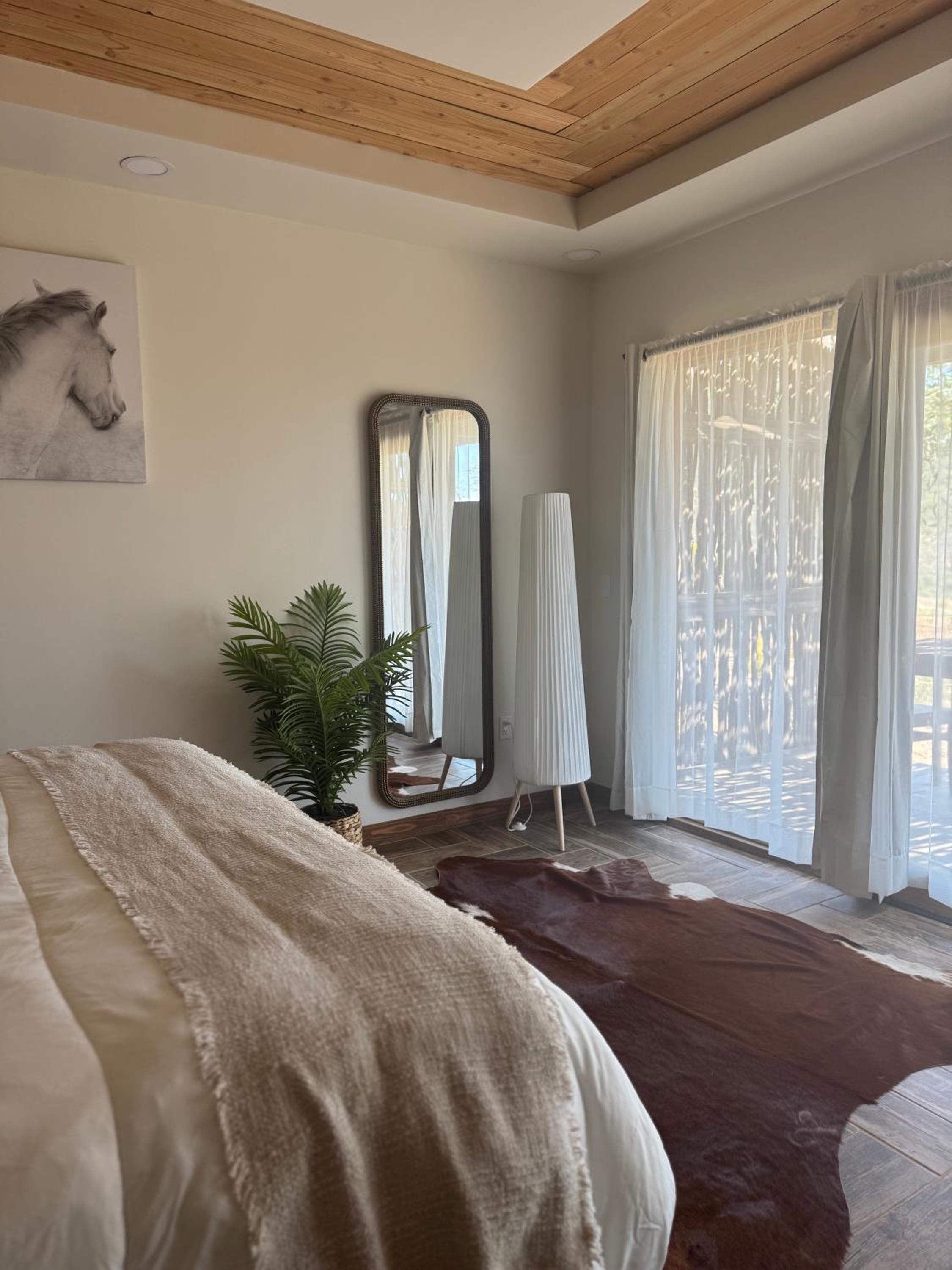 Deluxe Room - Photo 4