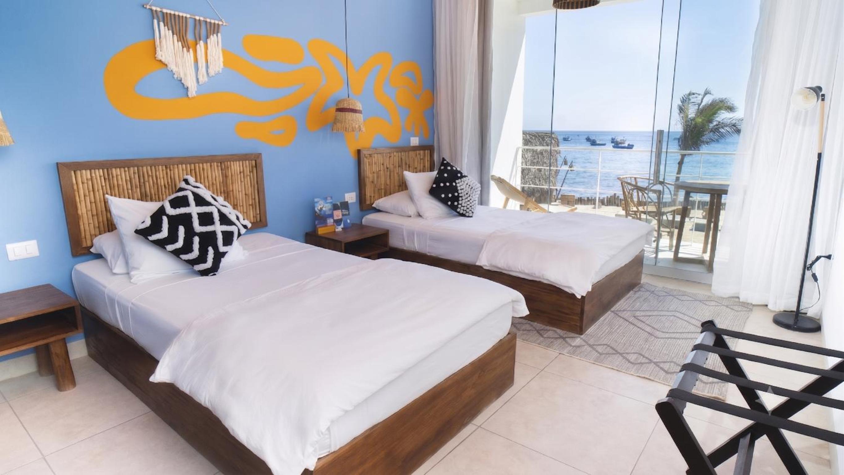 Standard Twin Room