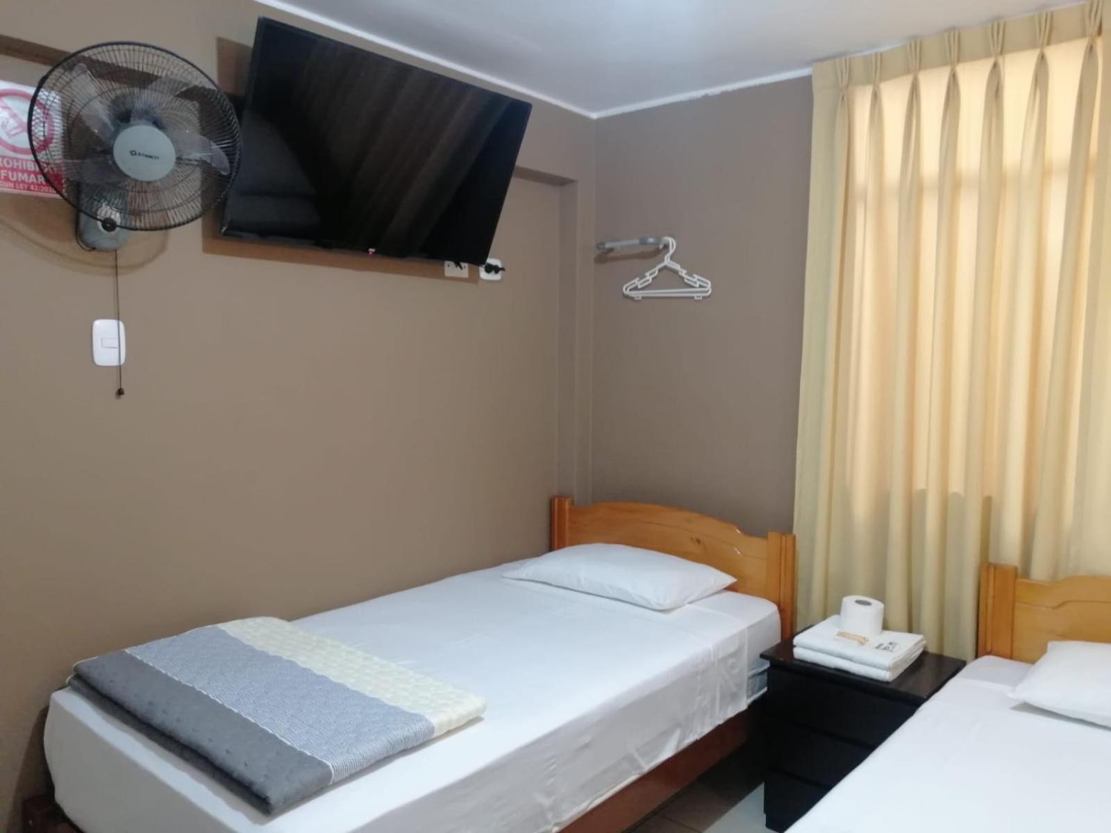 Double or Twin Room with Bathroom photo 1