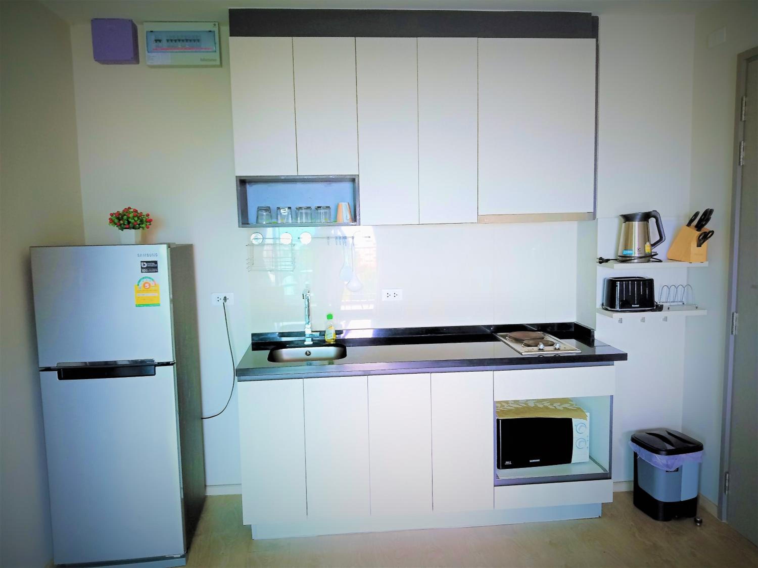 Two-Bedroom Standard Apartment - Photo 6