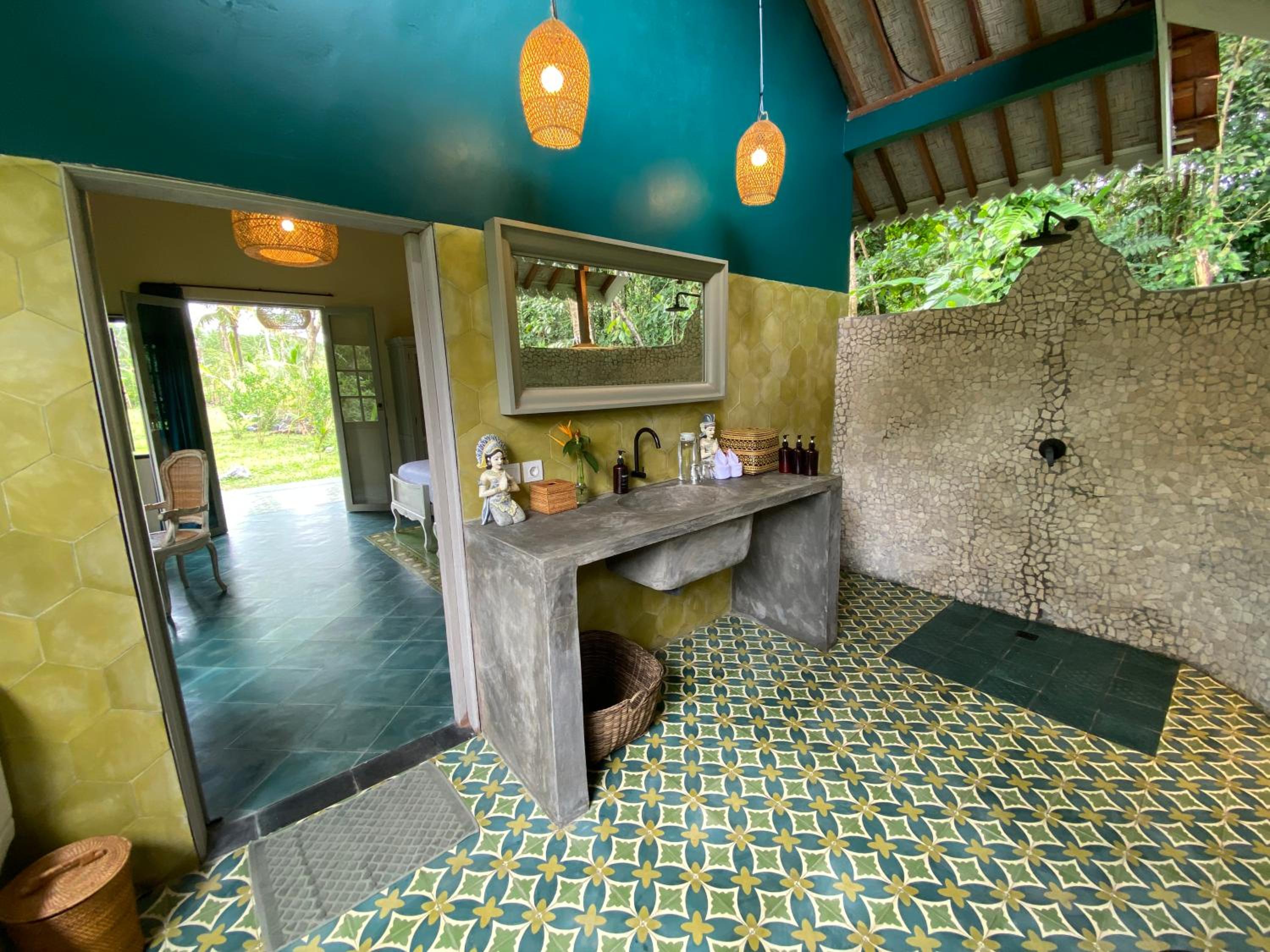 One-Bedroom Bungalow