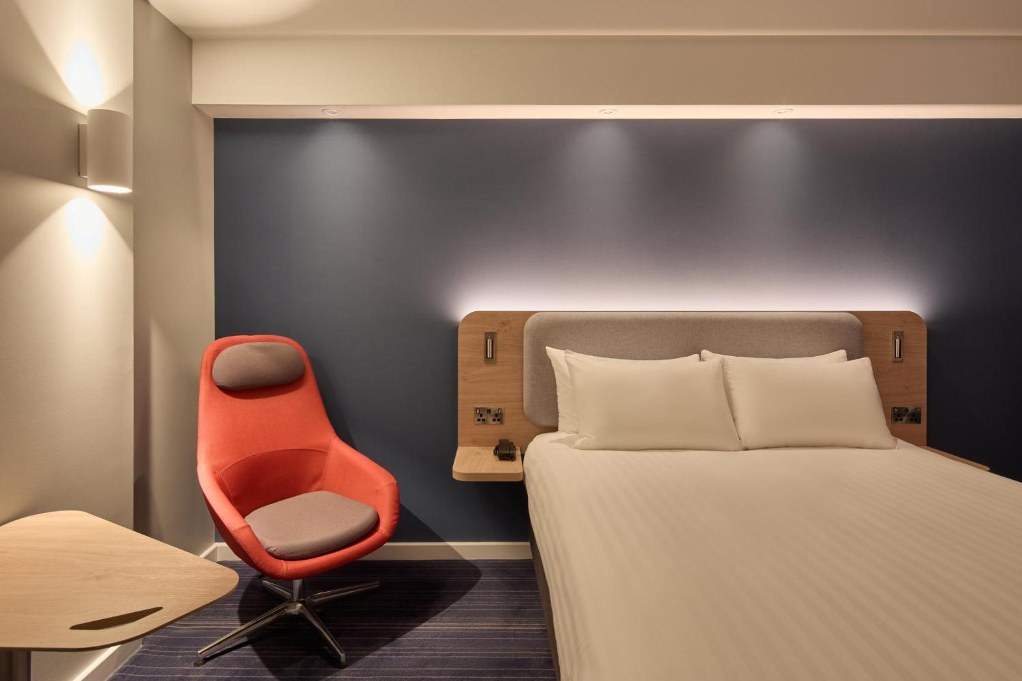 Standard Double Room - Windowless with Free Hot Breakfast