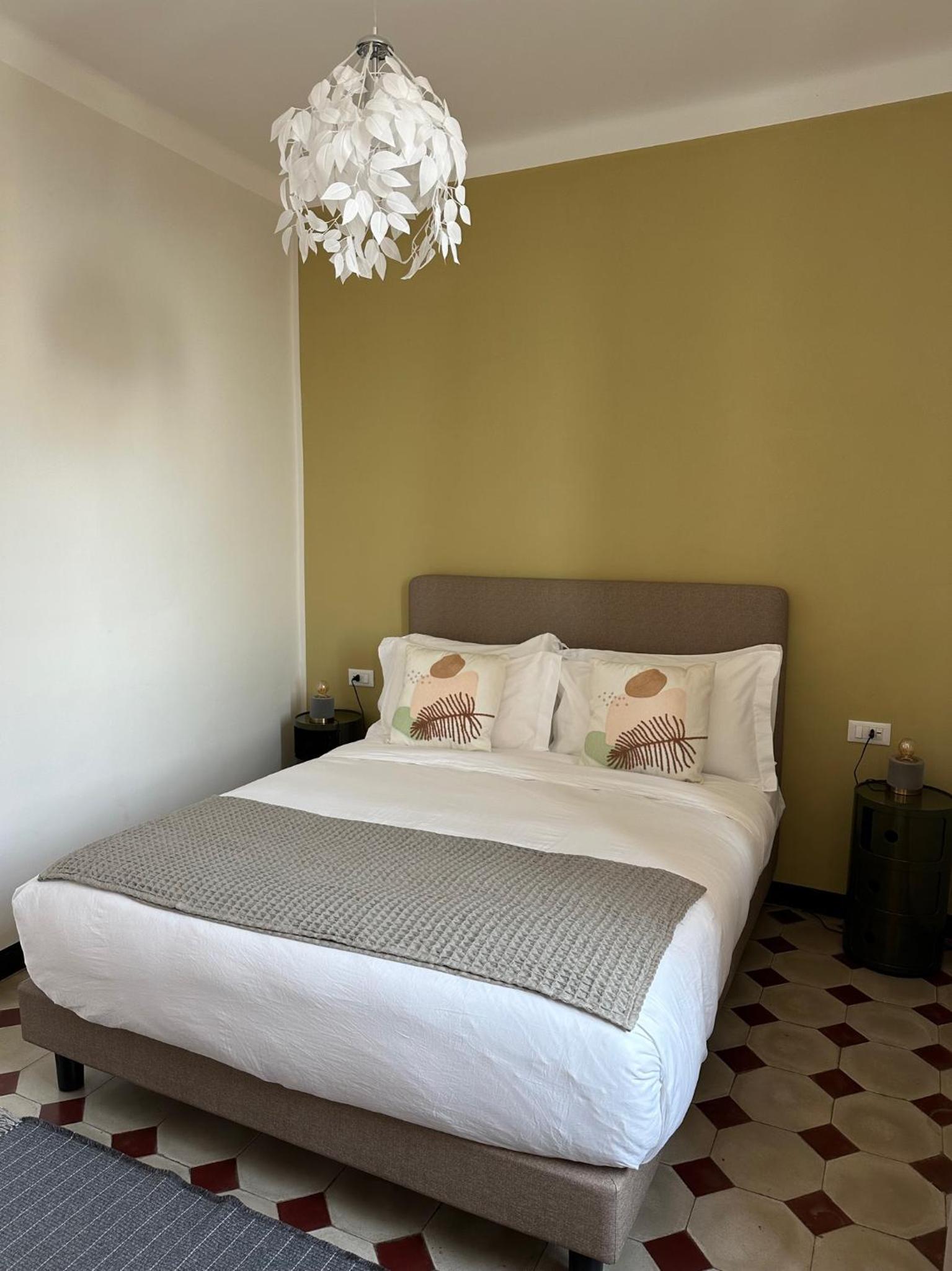 Standard Queen Room photo 2