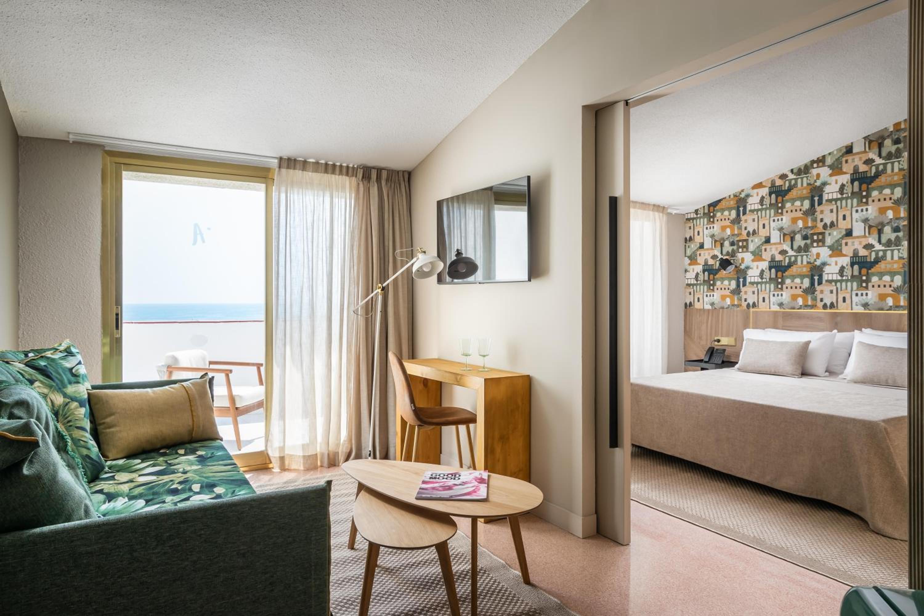 Suite Junior con vista al mar.