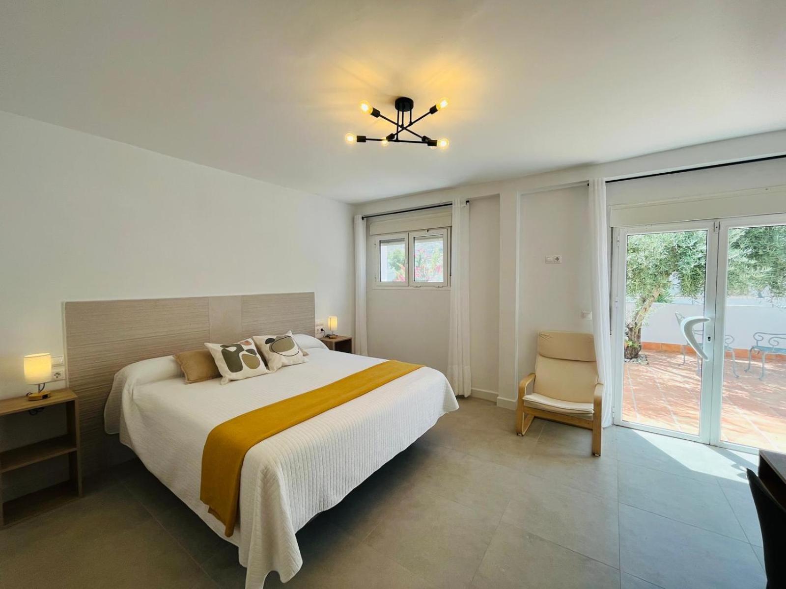 Deluxe Double Room photo 2