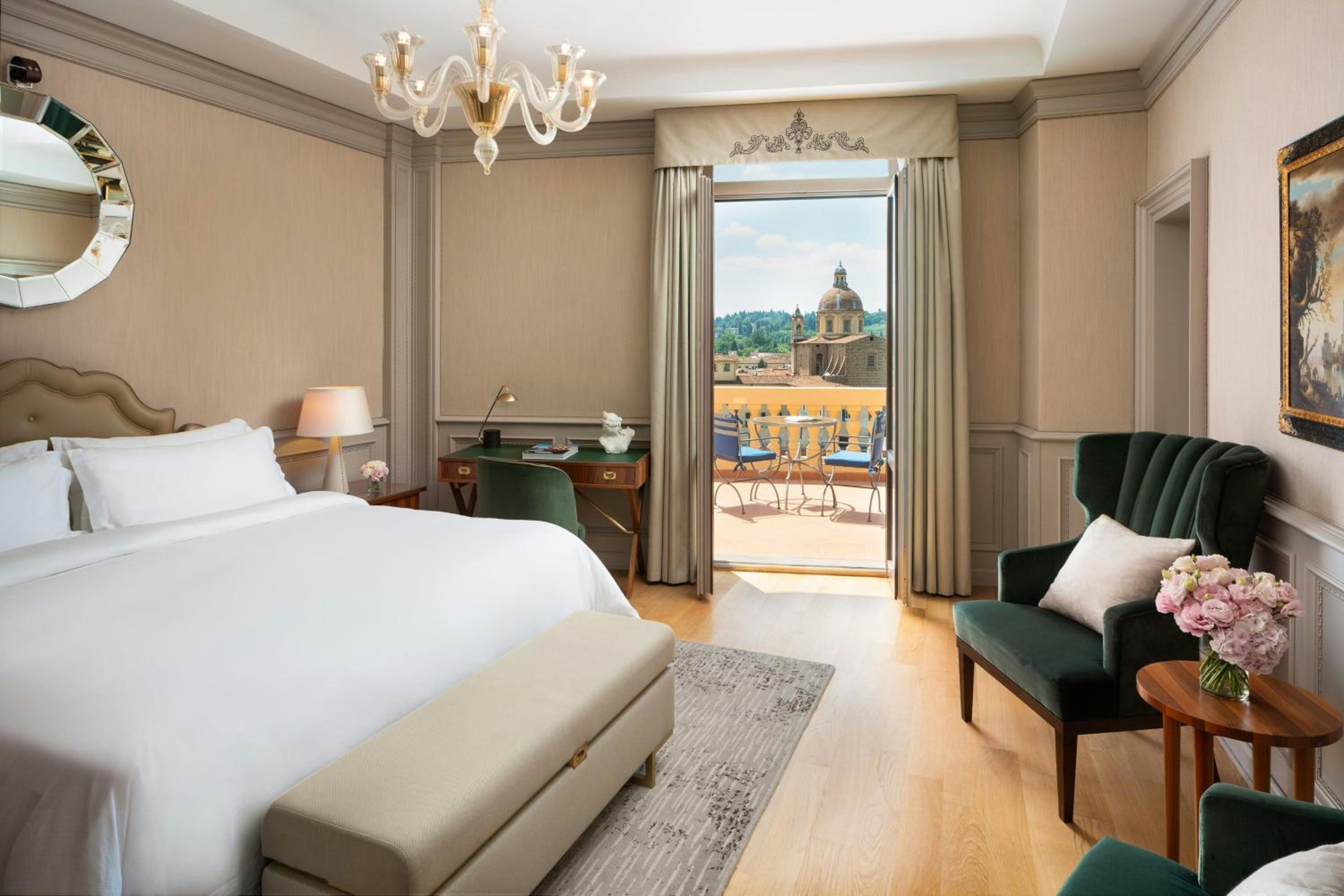 Penthouse King Room with Terrace - Photo 2