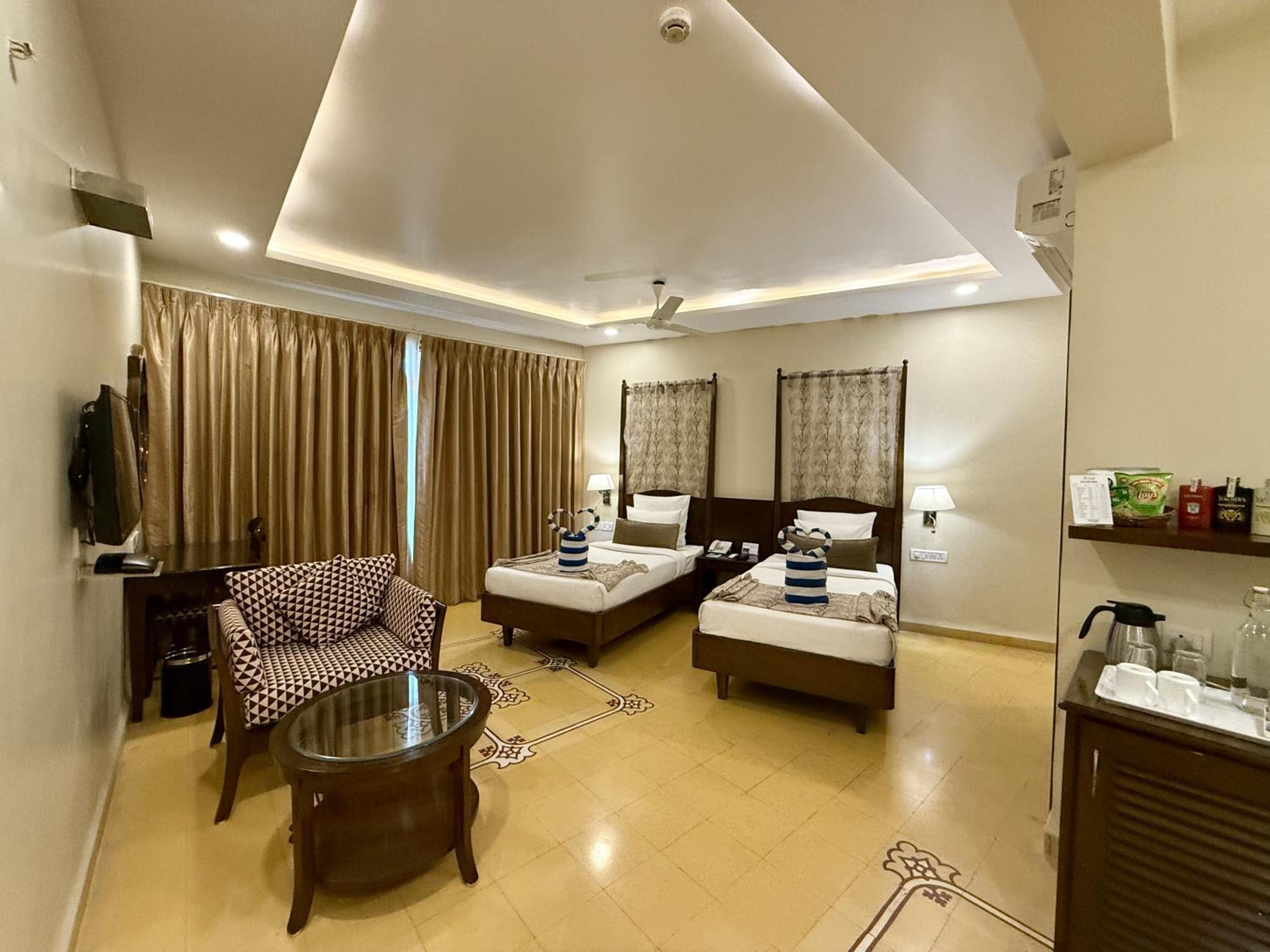 Superior Twin Room photo 1