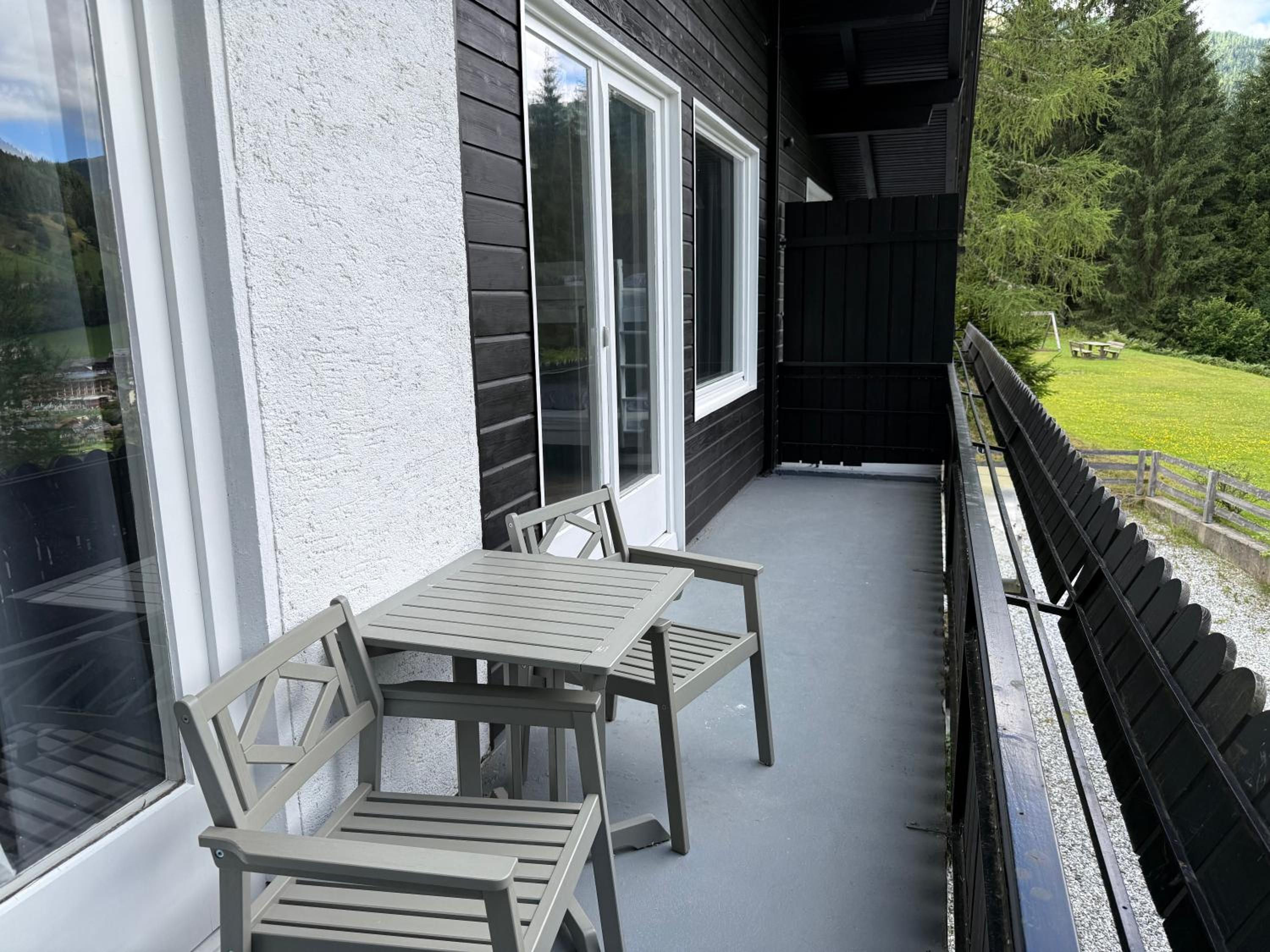 One-Bedroom Apartment with Balcony and Mountain View
