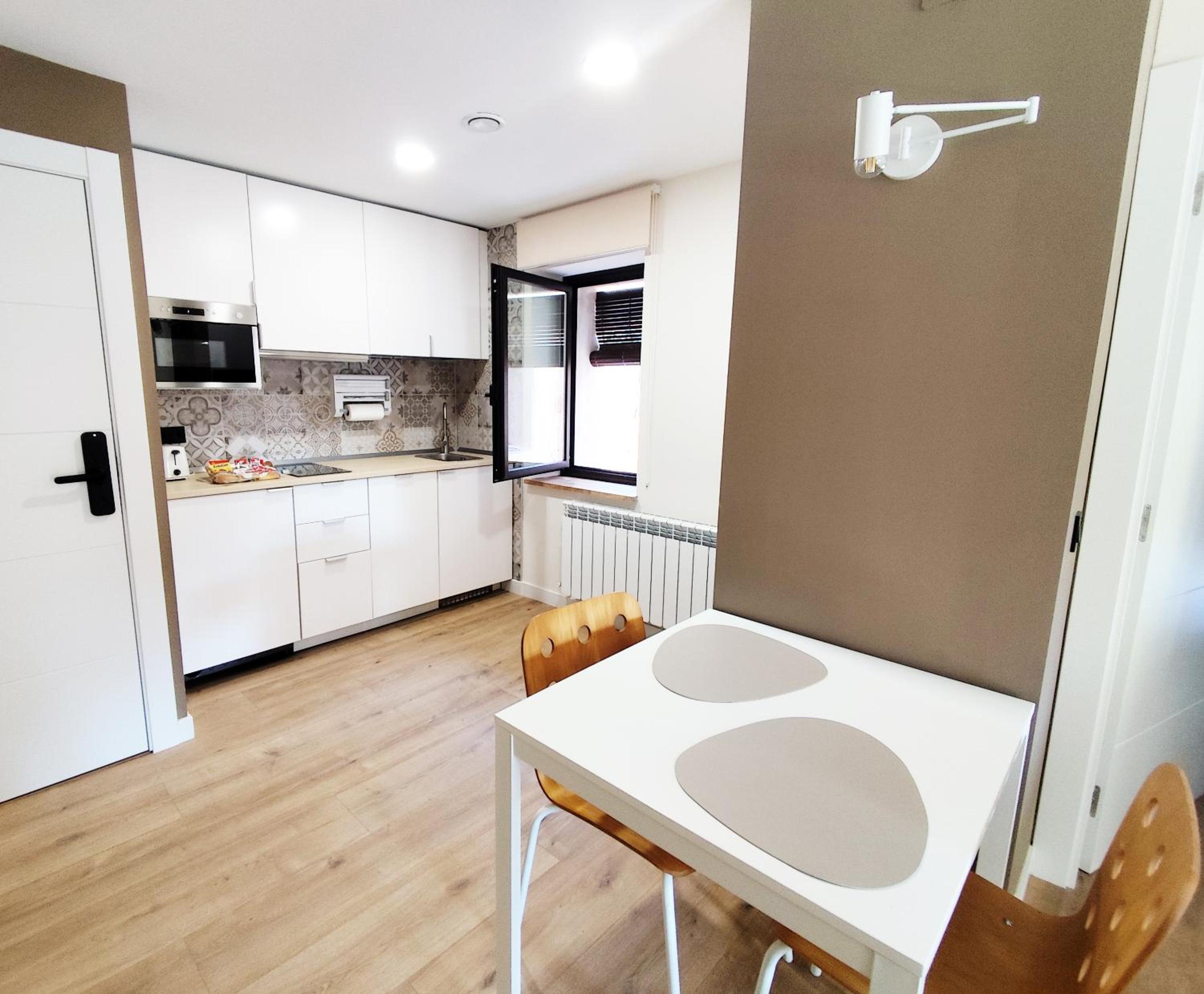 One-Bedroom Standard Apartment
