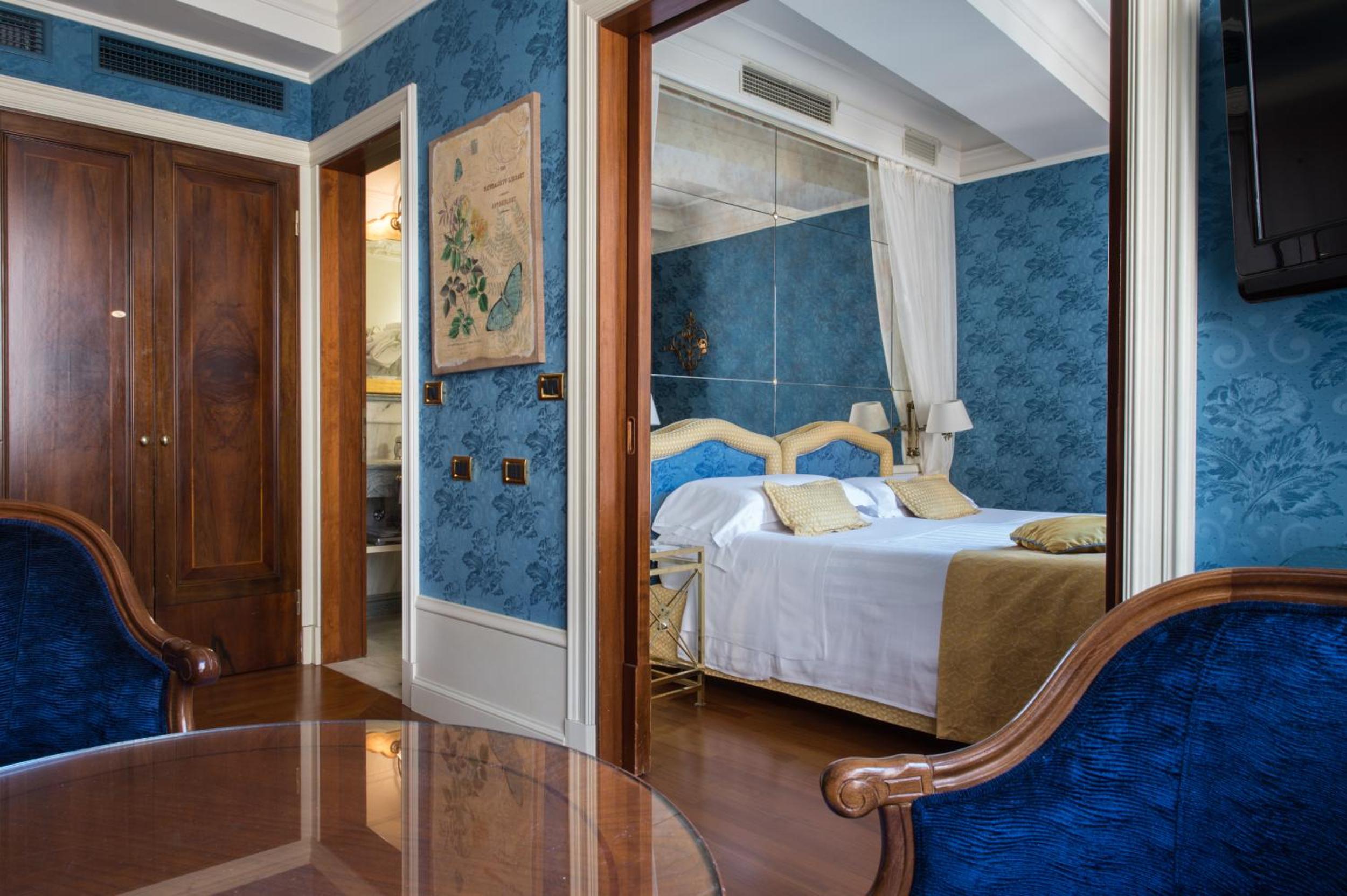 Suite (3 Adults) photo 3