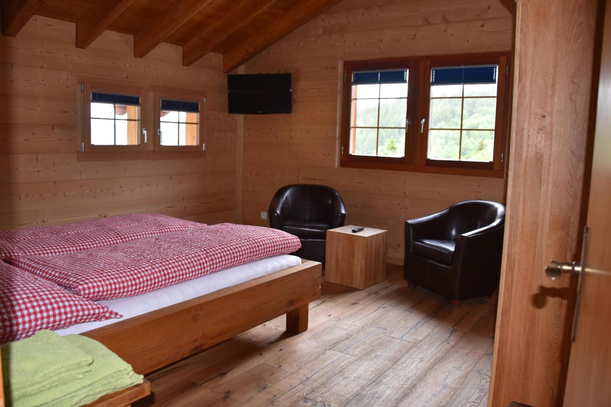 Standard Double Room with Shared Bathroom photo 2
