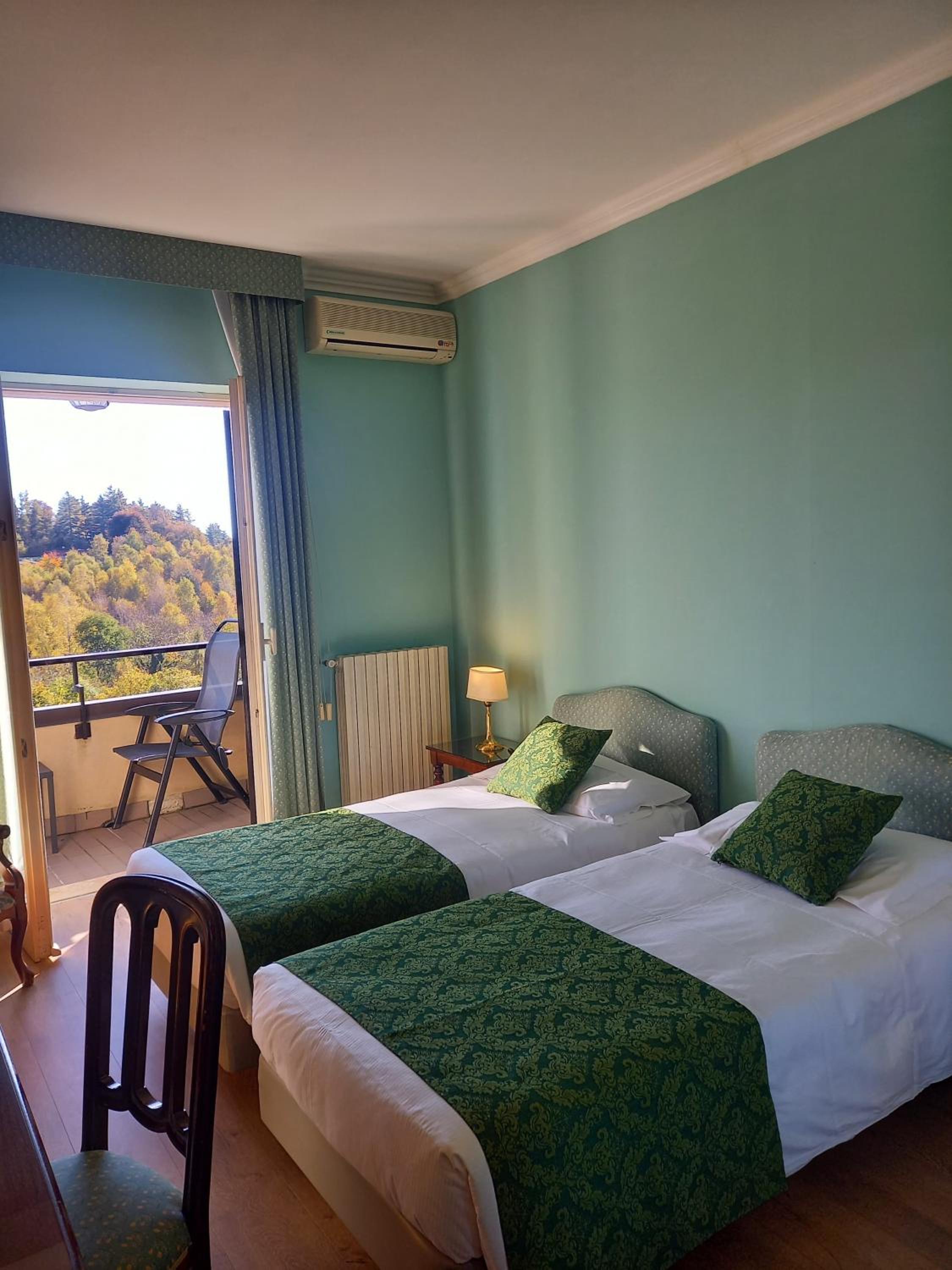 Superior Double or Twin Room photo 2
