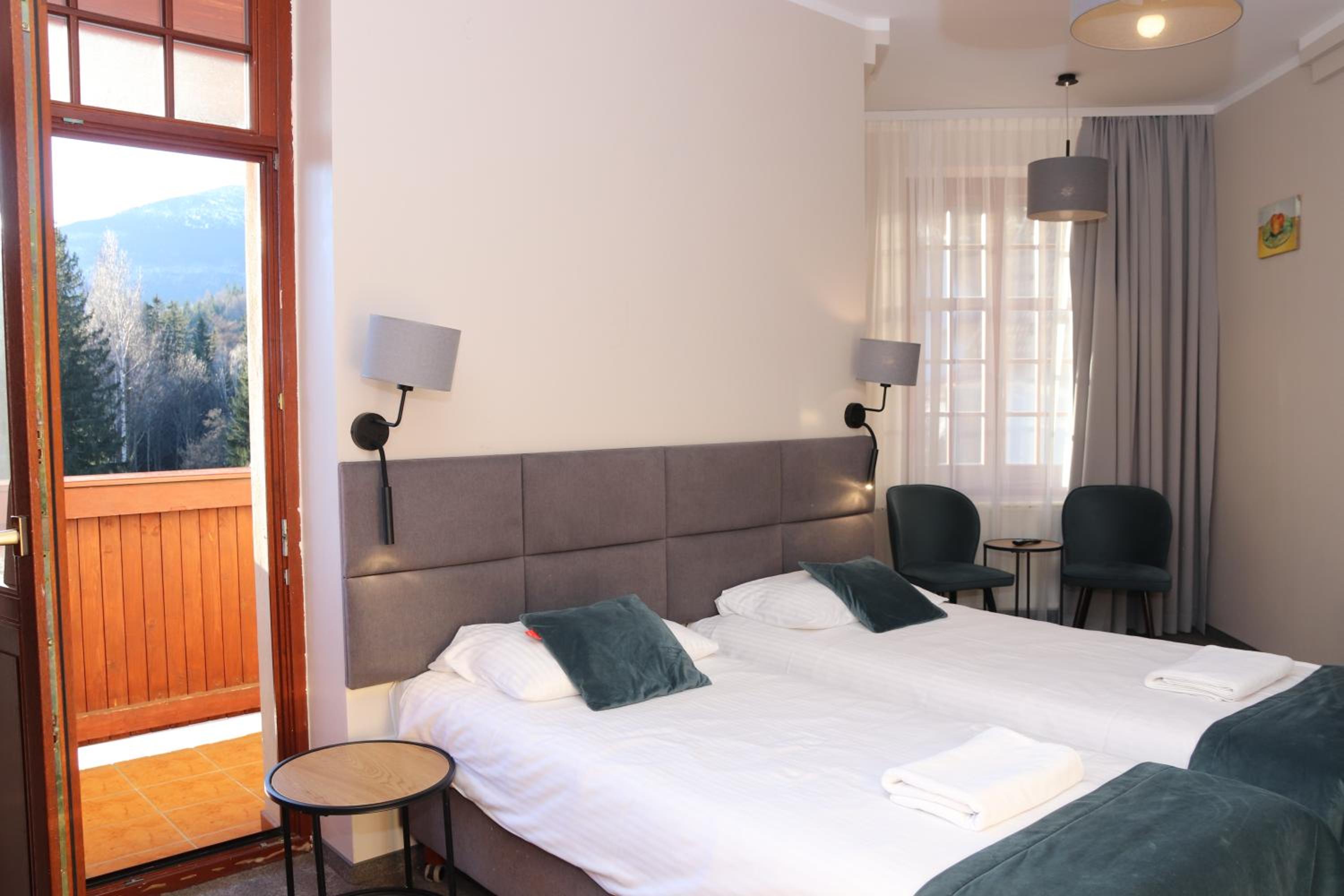 Double Room with Balcony photo 2