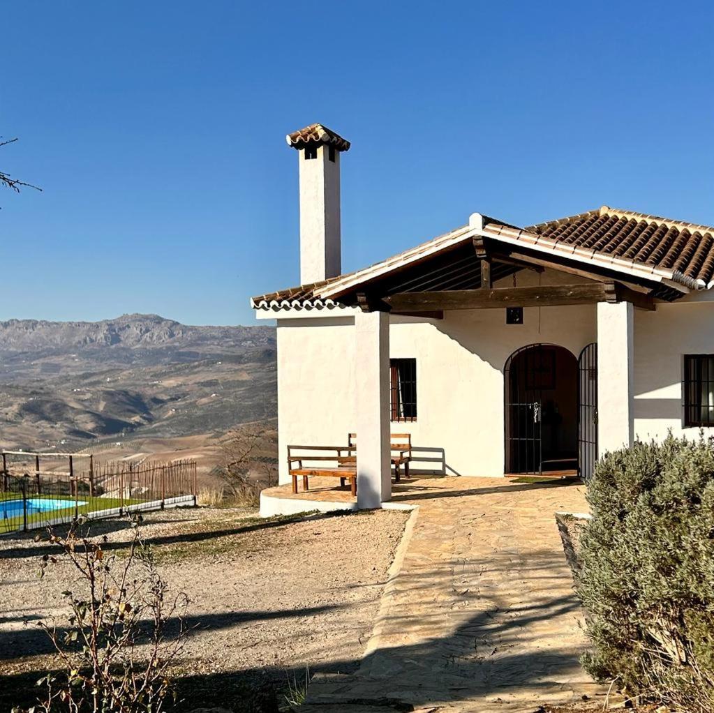 Villa with Private Pool photo 2
