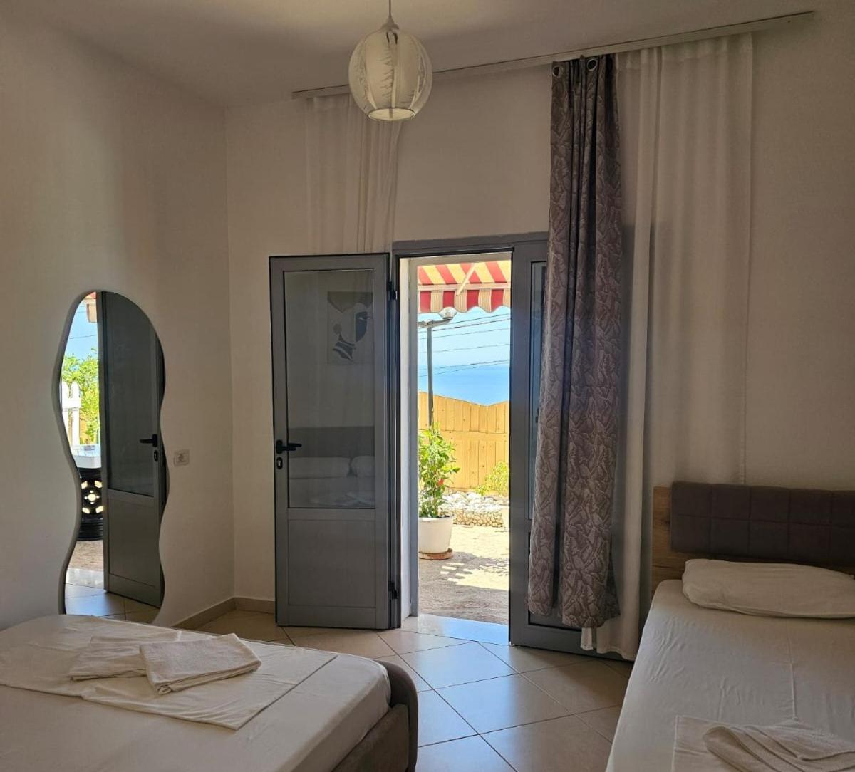 Triple Room with Balcony photo 3