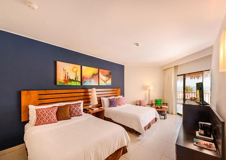 Standard Double Room with Two Double Beds - Photo 1