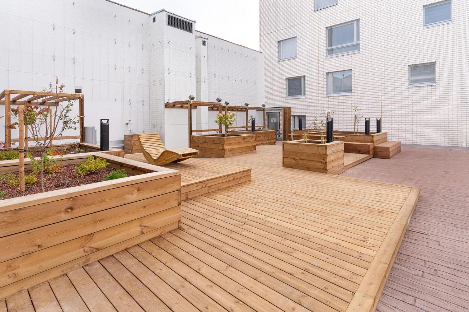 Two-Bedroom Deluxe Apartment with Balcony