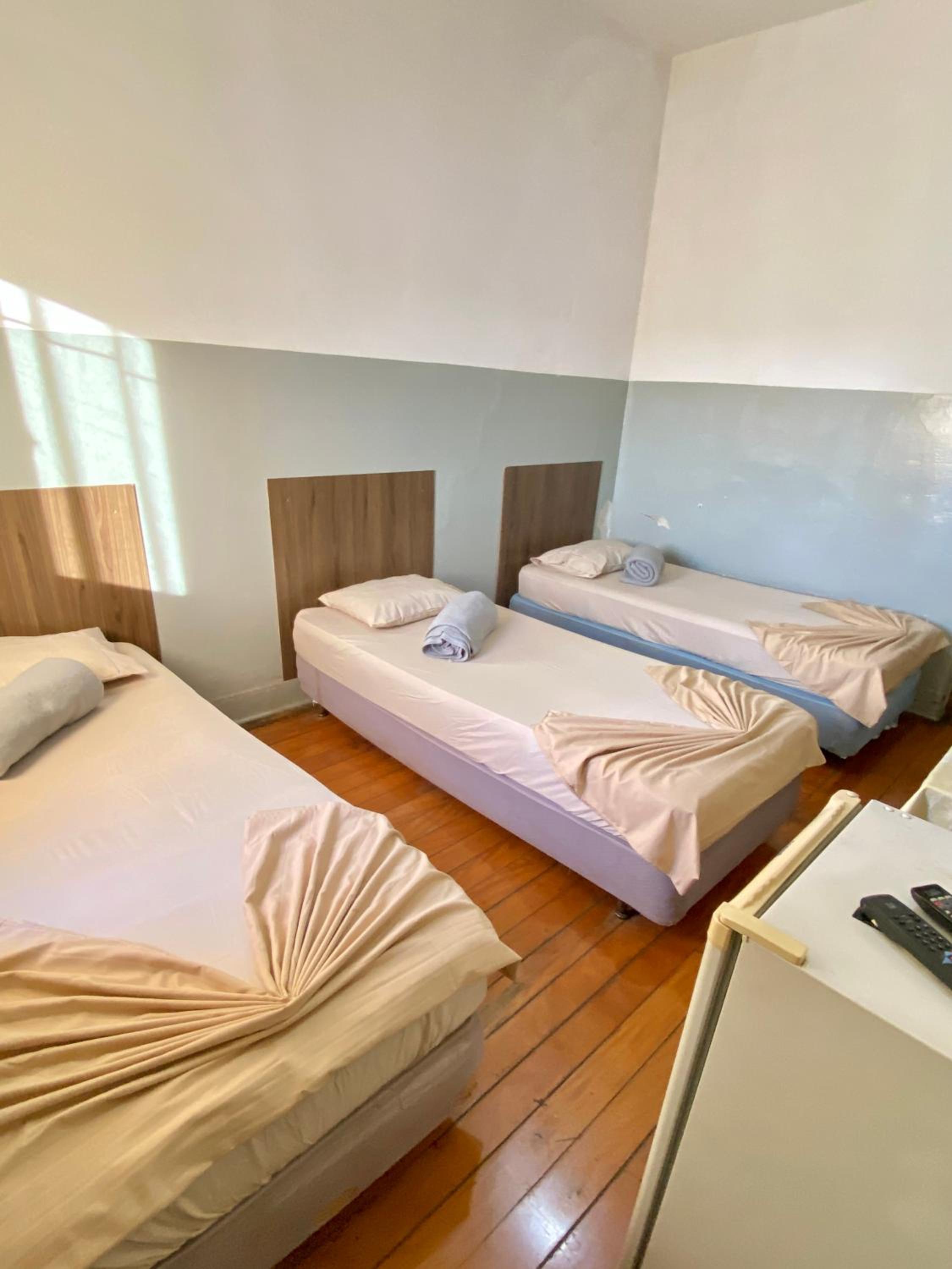 Triple Room with Shared Bathroom photo 2