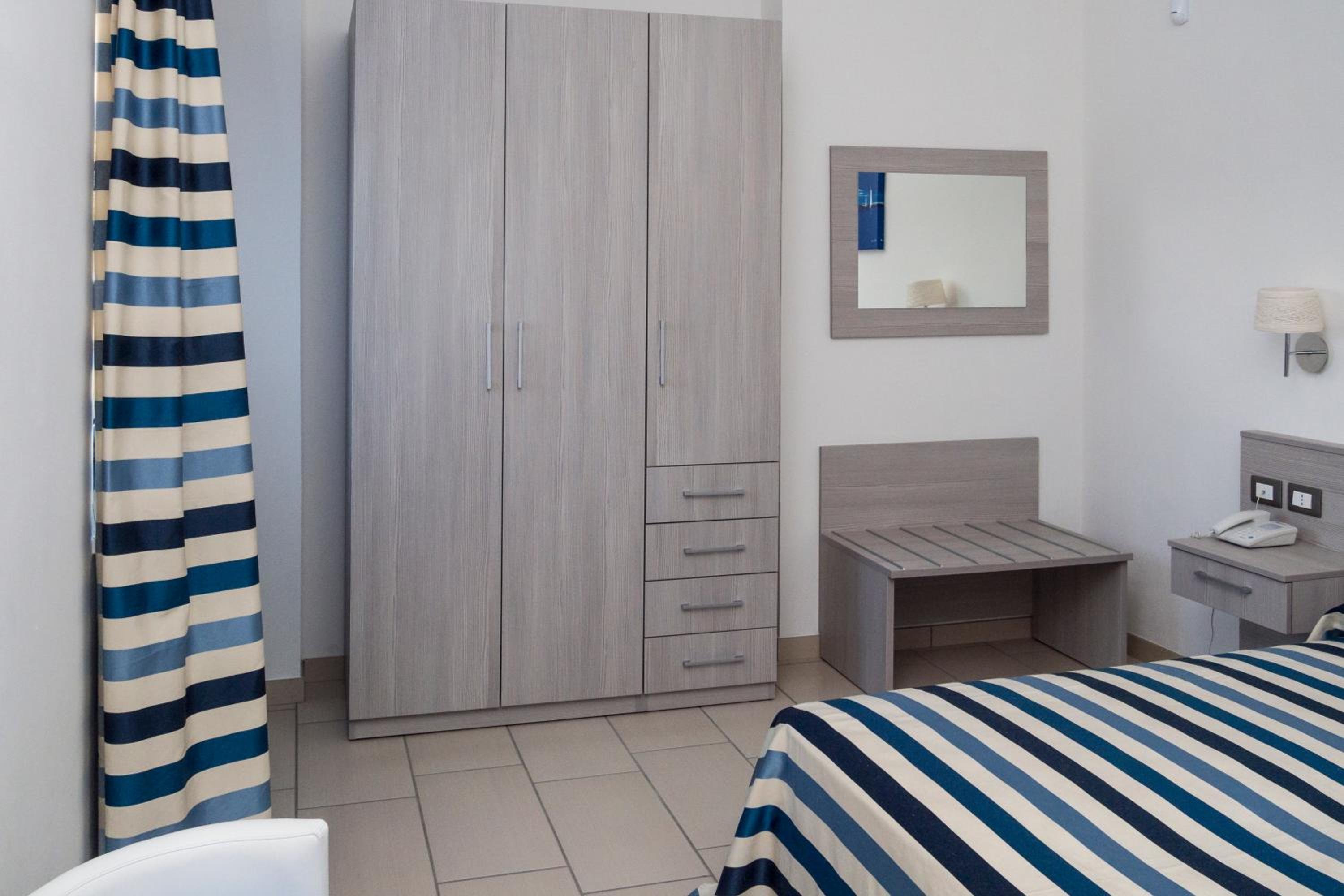 Double or Twin Room with Private Bathroom
