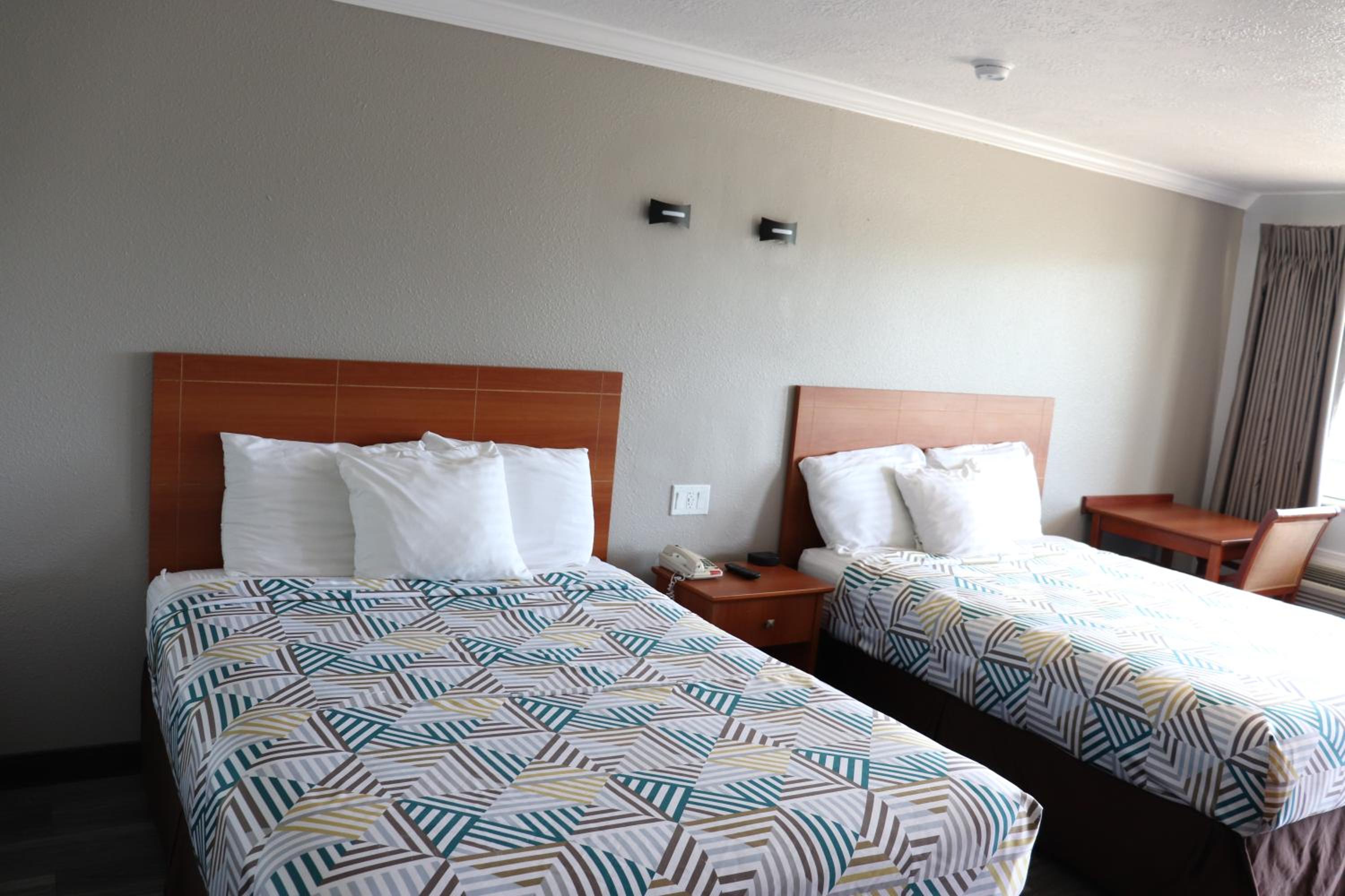 Quadruple Room photo 3
