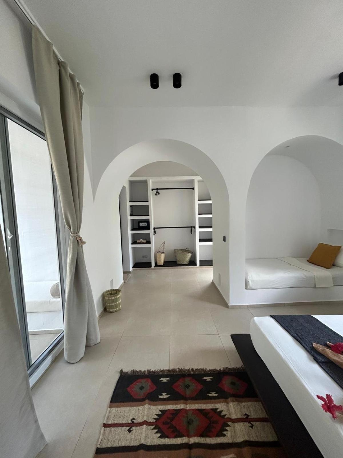 Deluxe Quadruple Room photo 3