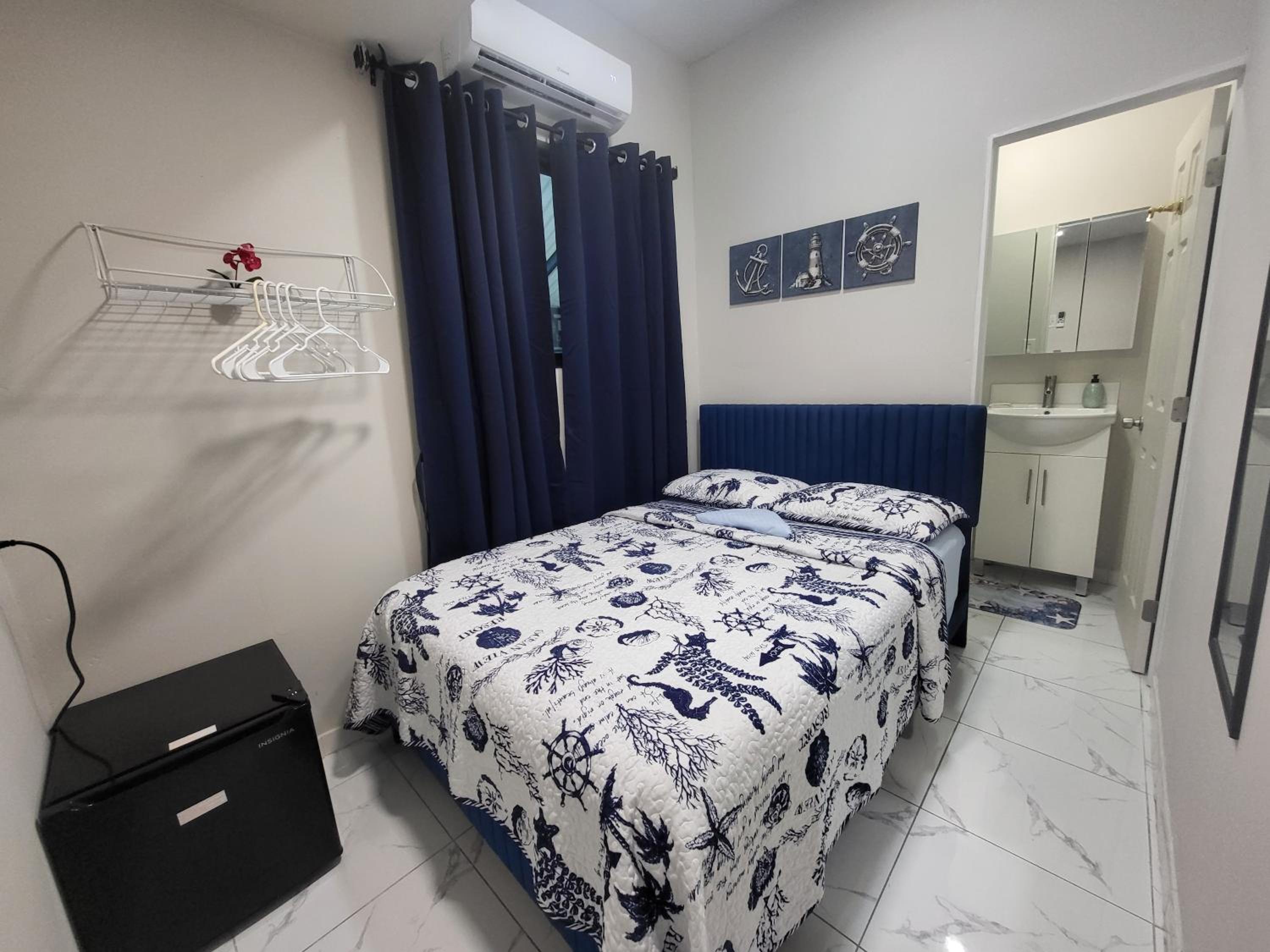 Double Room with Private Bathroom photo 1