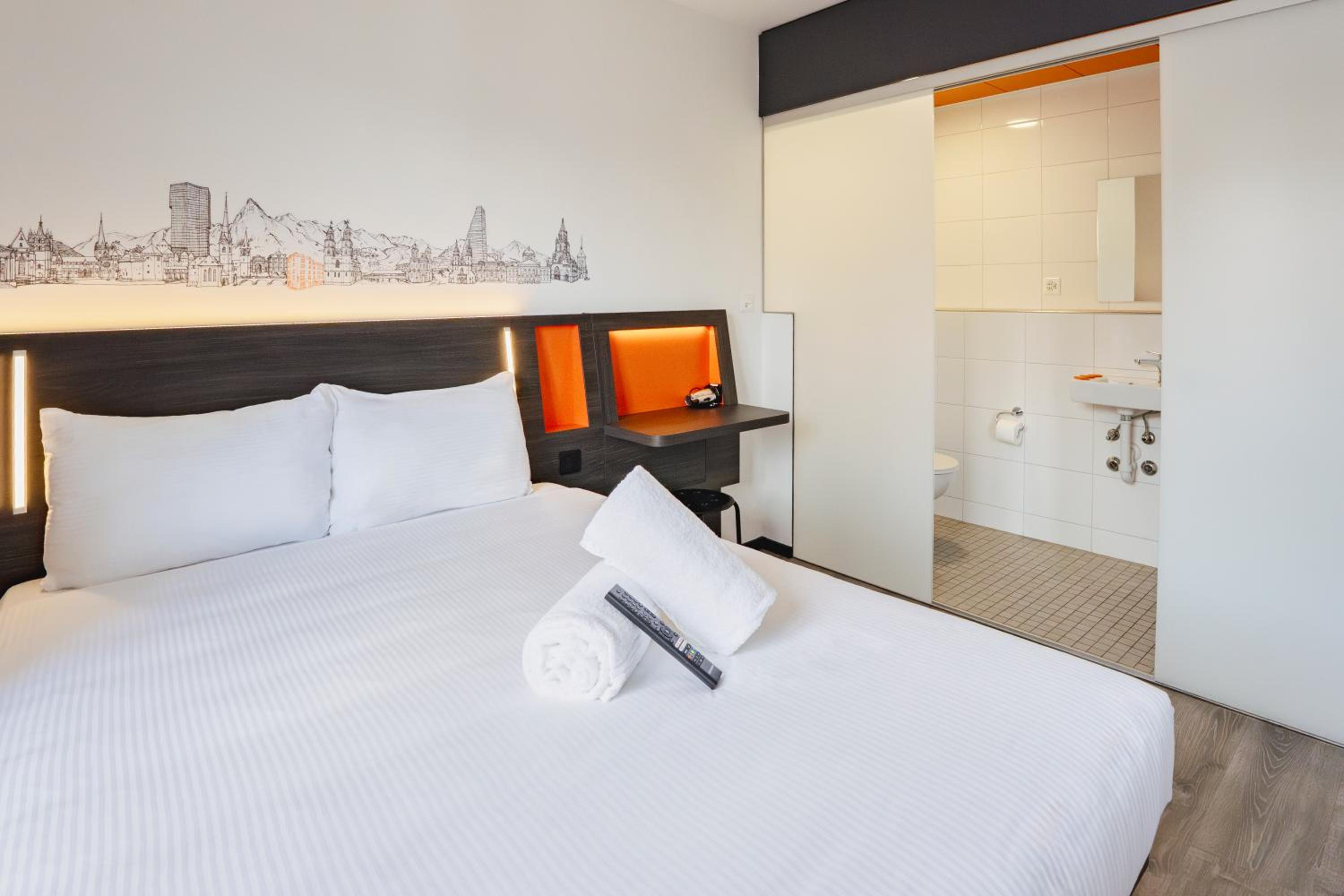 Large Twin Room