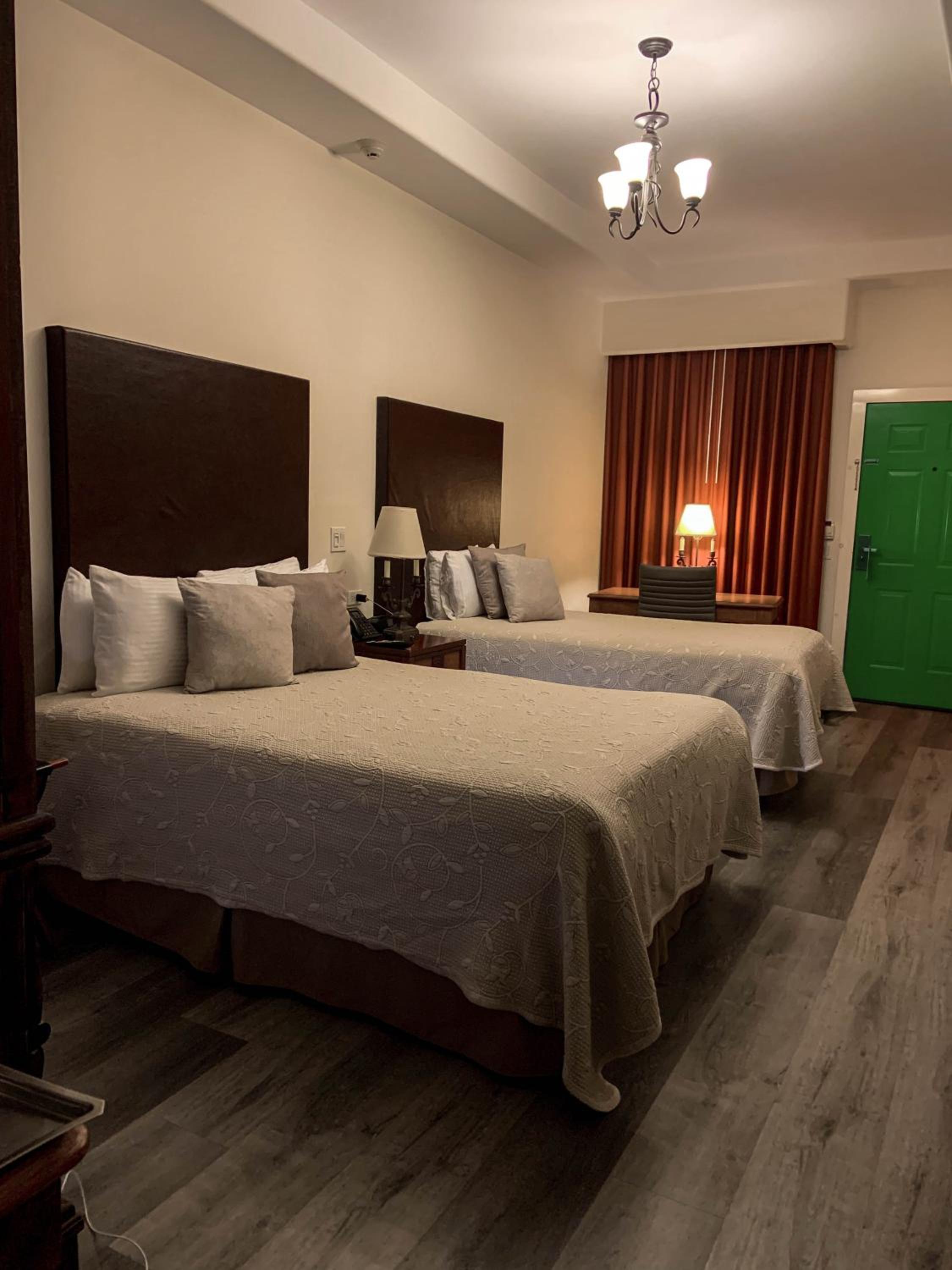 Double Room photo 3