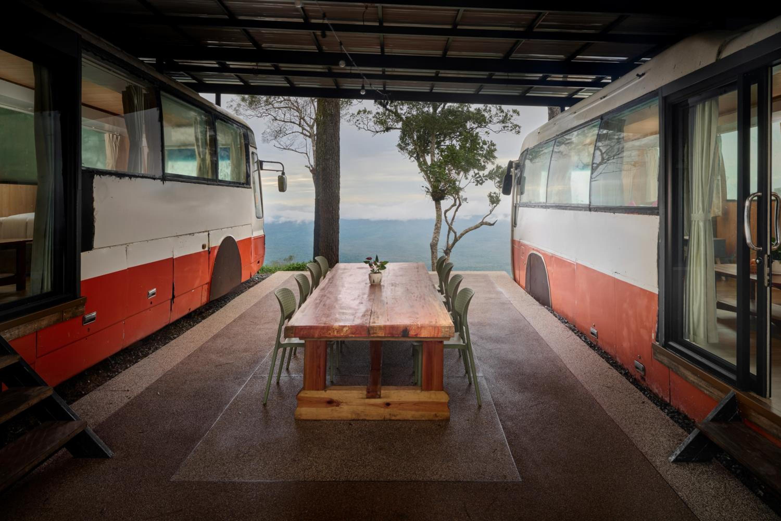 Family Hotel Bus Mountain View - Photo 1