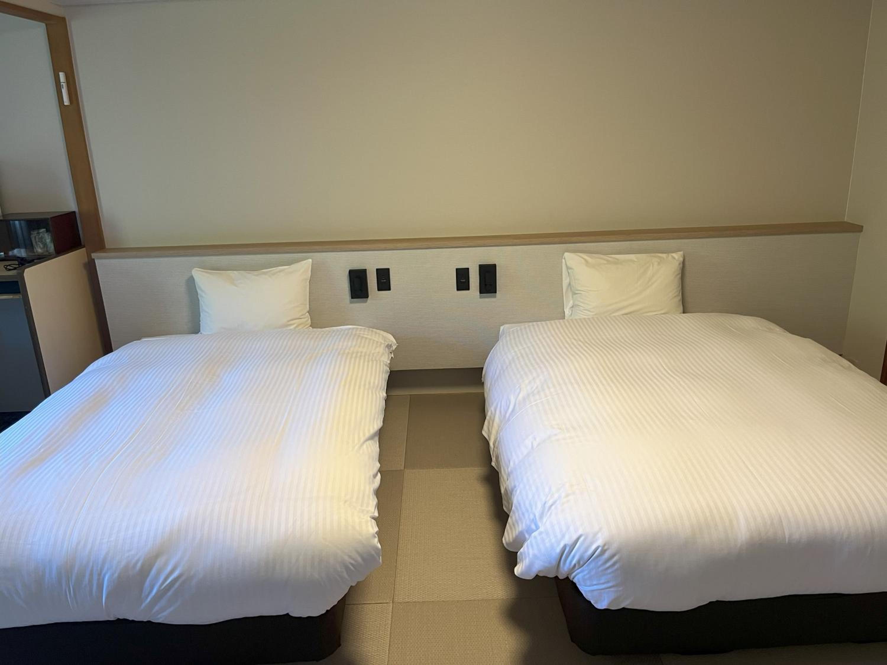 Japanese Modern Triple Room - Non-Smoking photo 2