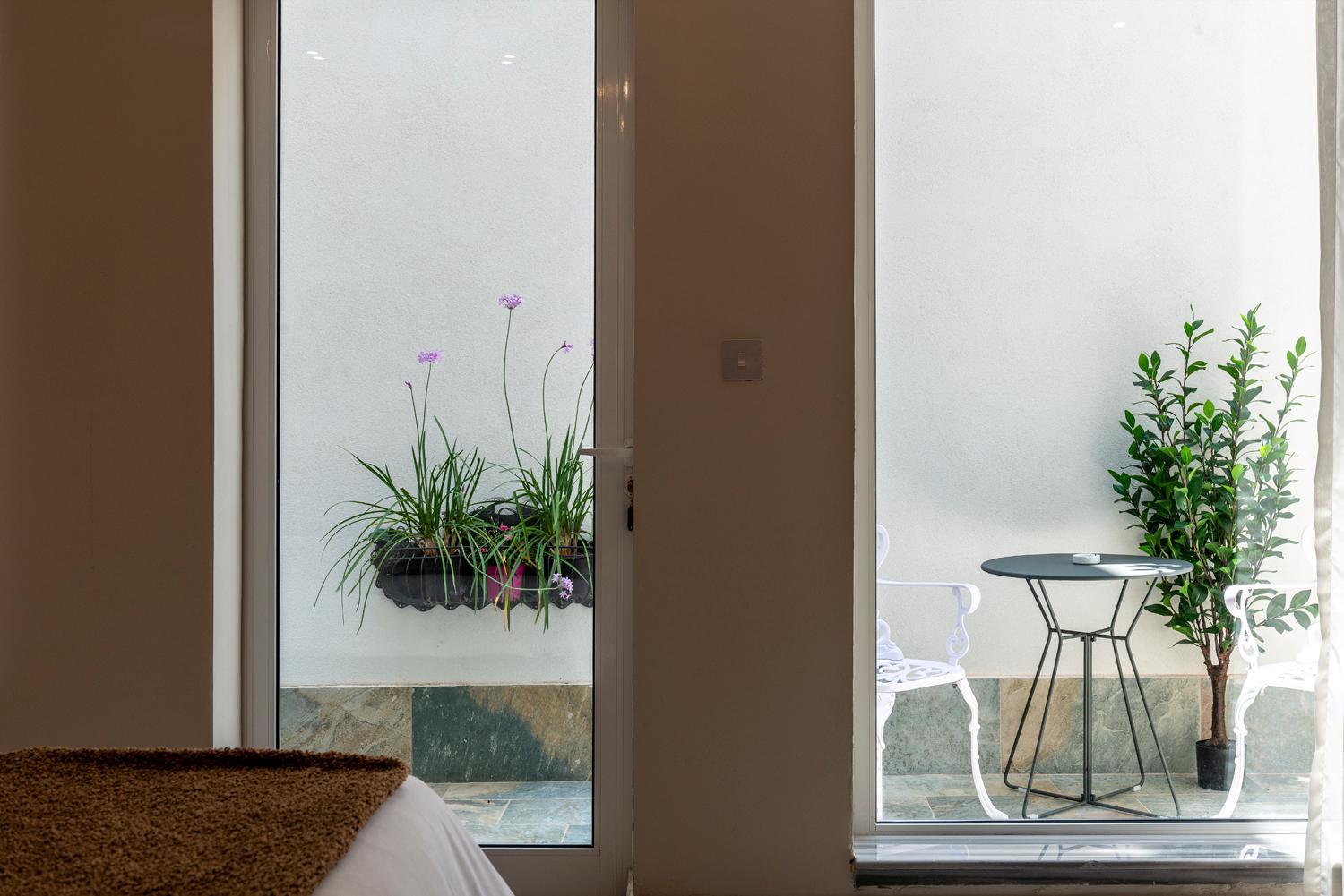 Double Room - Disability Access photo 3