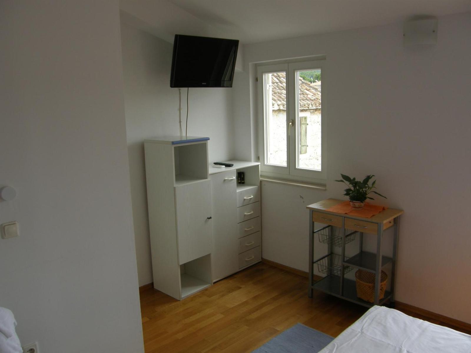 Studio Apartment With Sea View