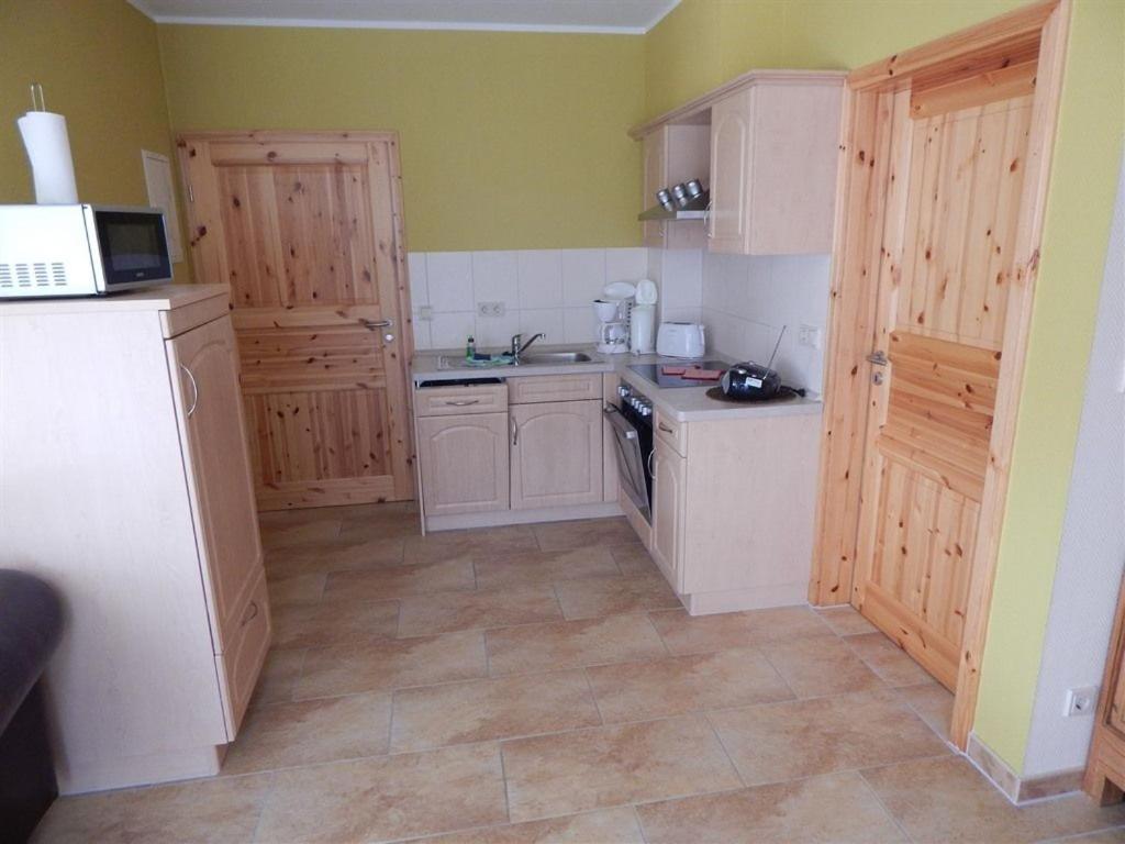 One-Bedroom Apartment with Terrace photo 2