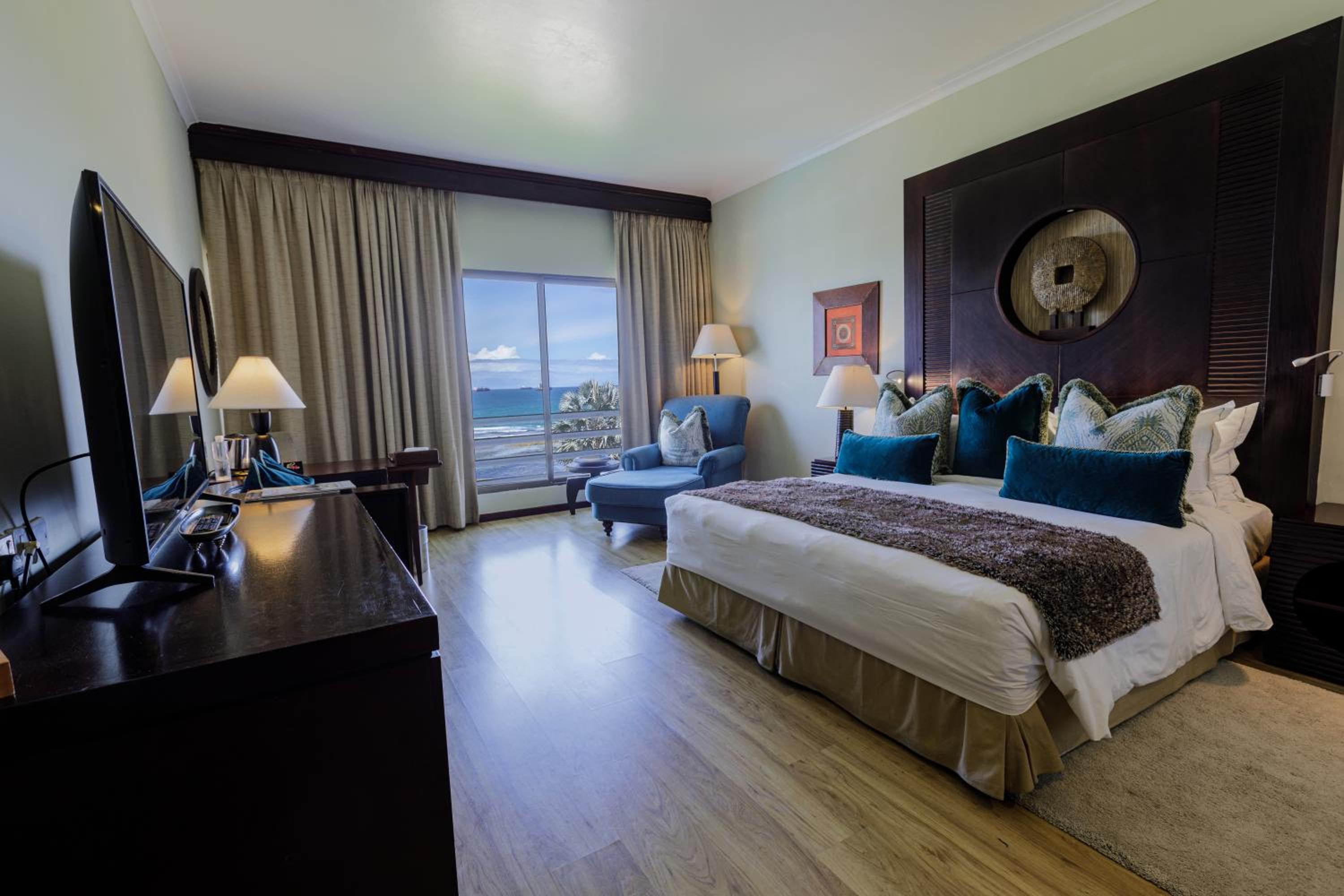 Executive Room - Photo 3