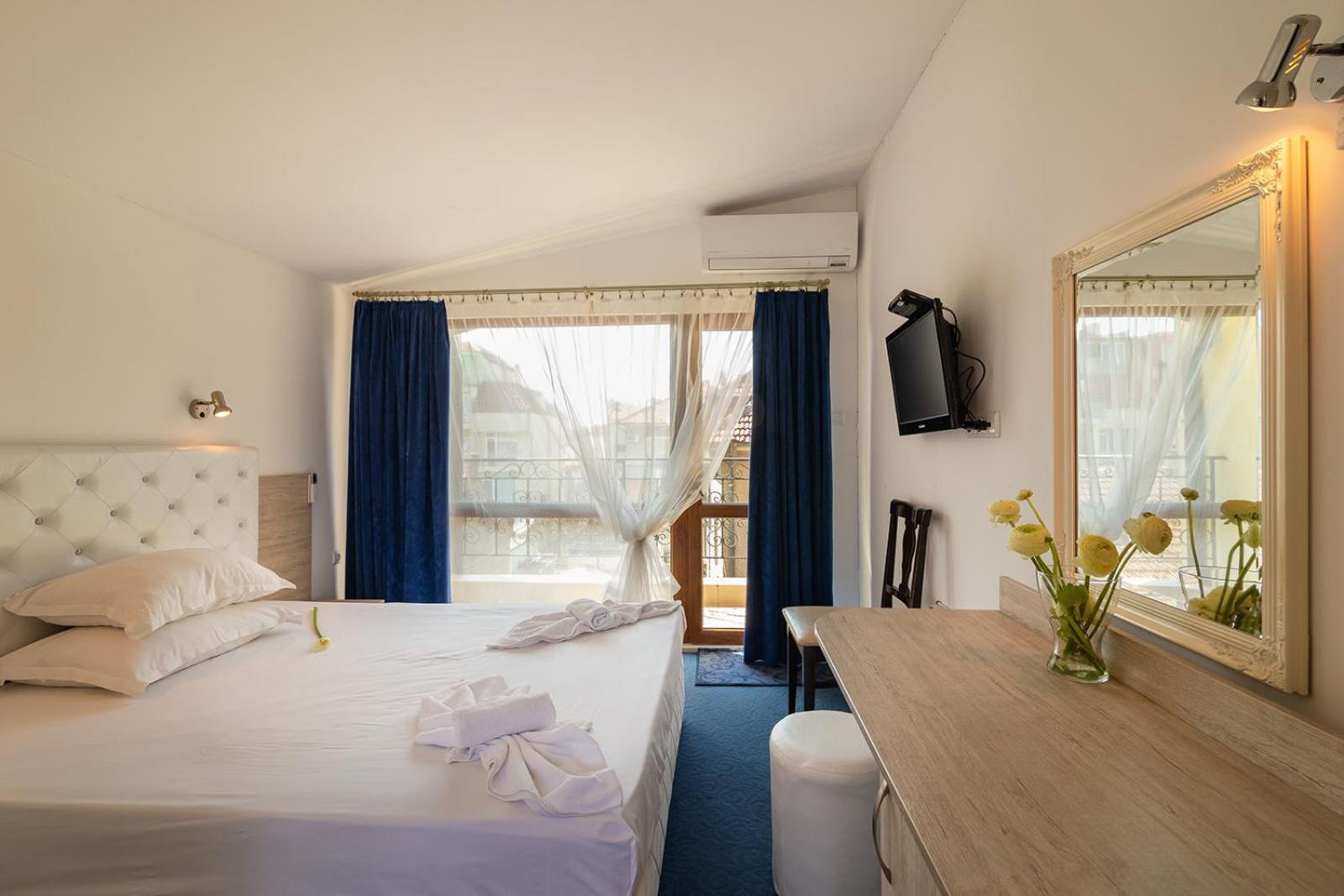 Double Room with Terrace