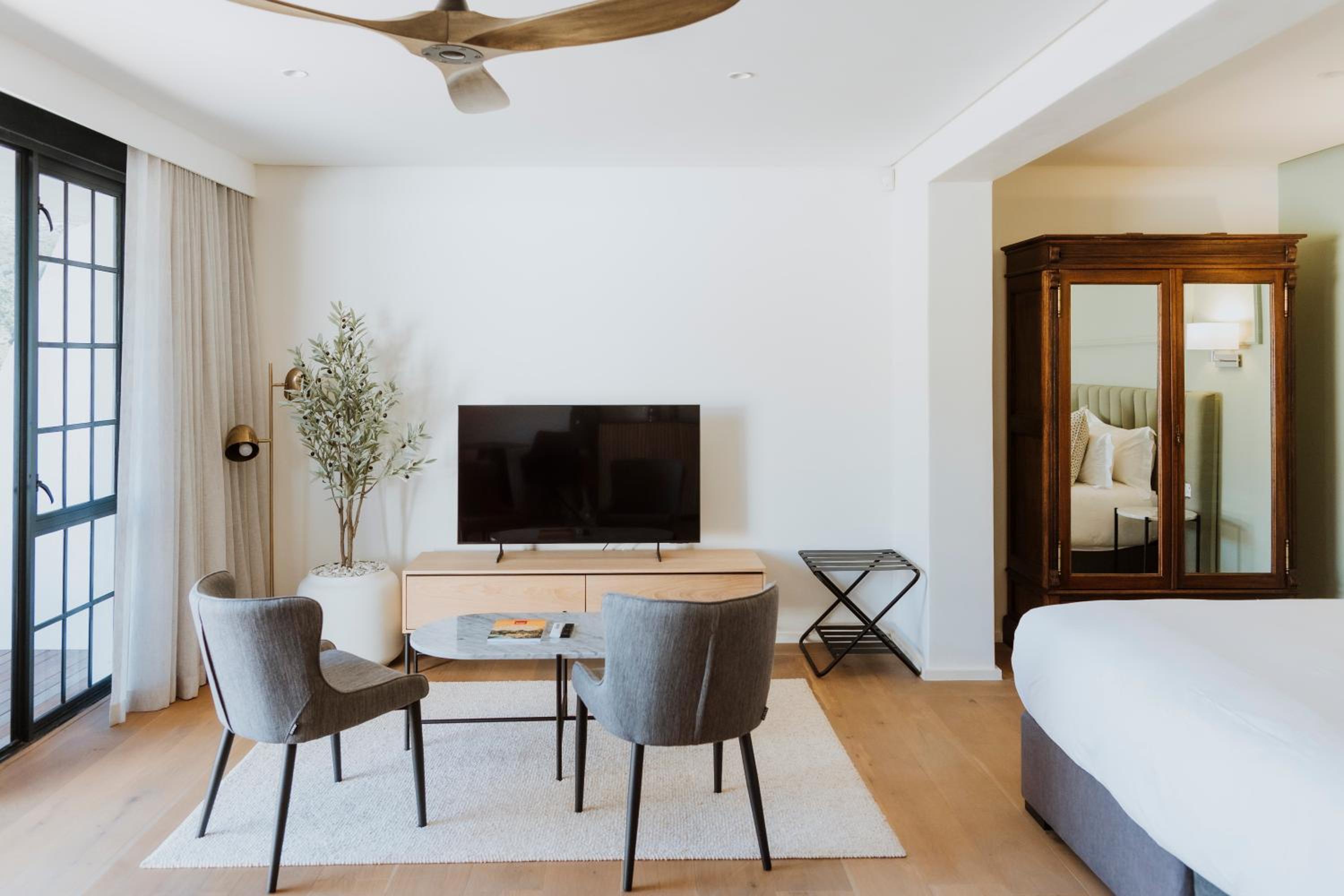 Vineyard Luxury Room