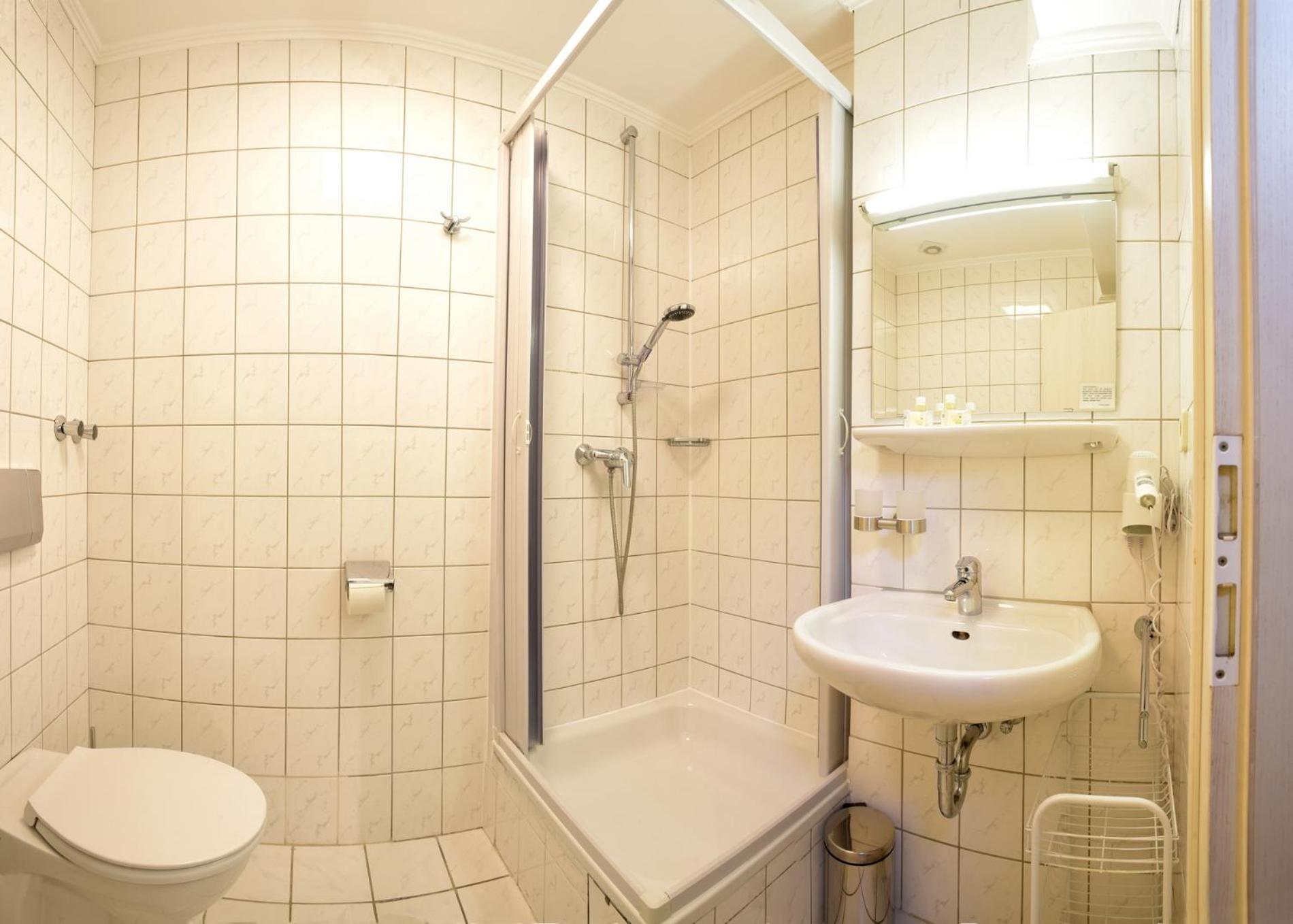 Economy Double or Twin Room