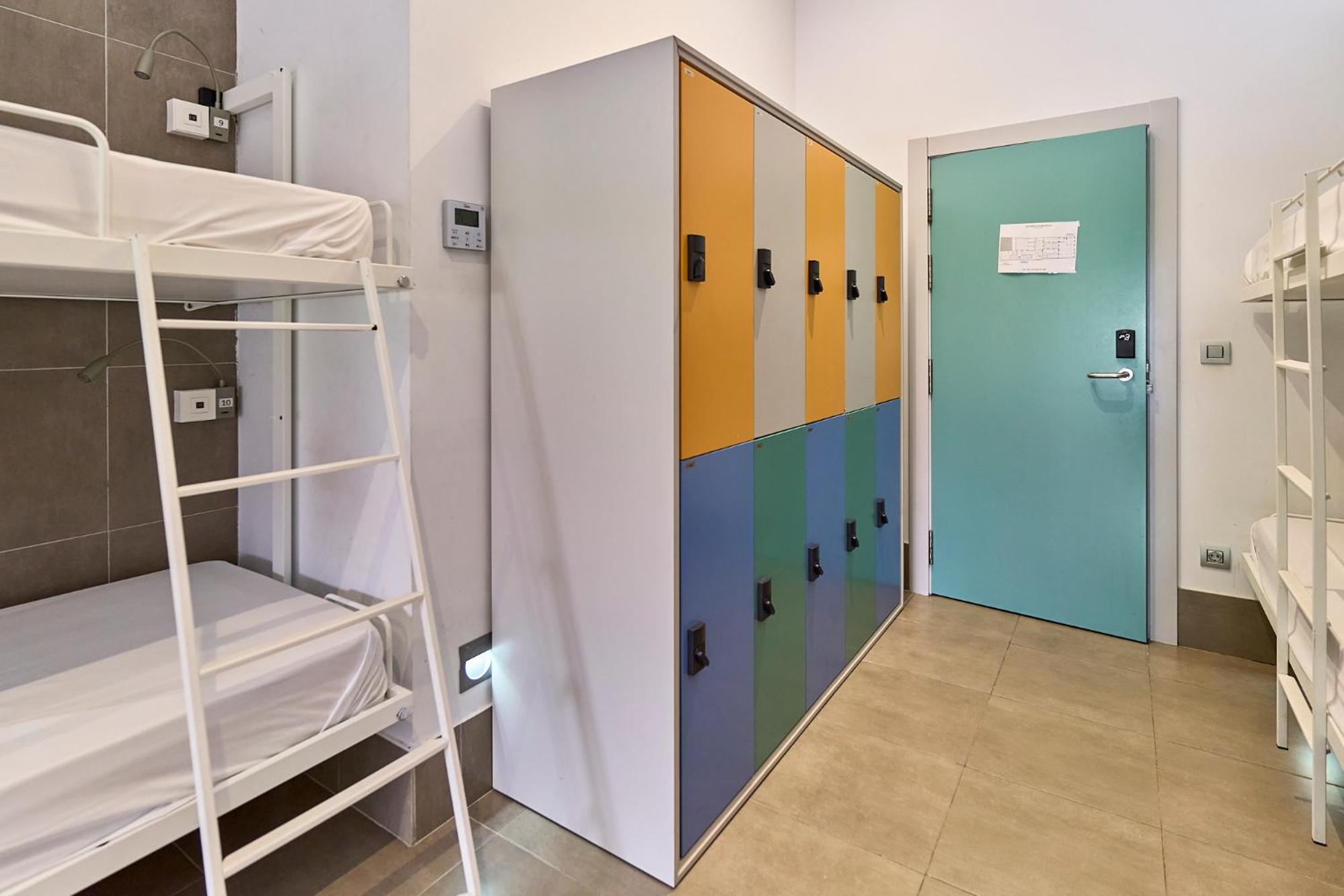 Single Bed in Dormitory Room