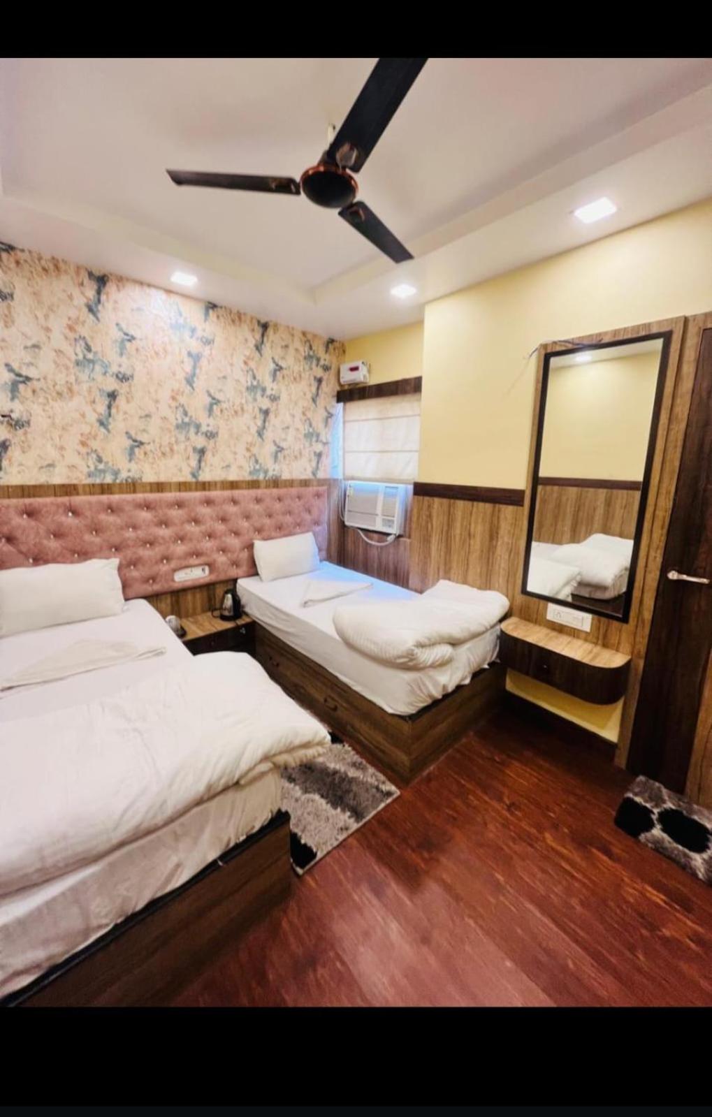 Deluxe Twin Room photo 3