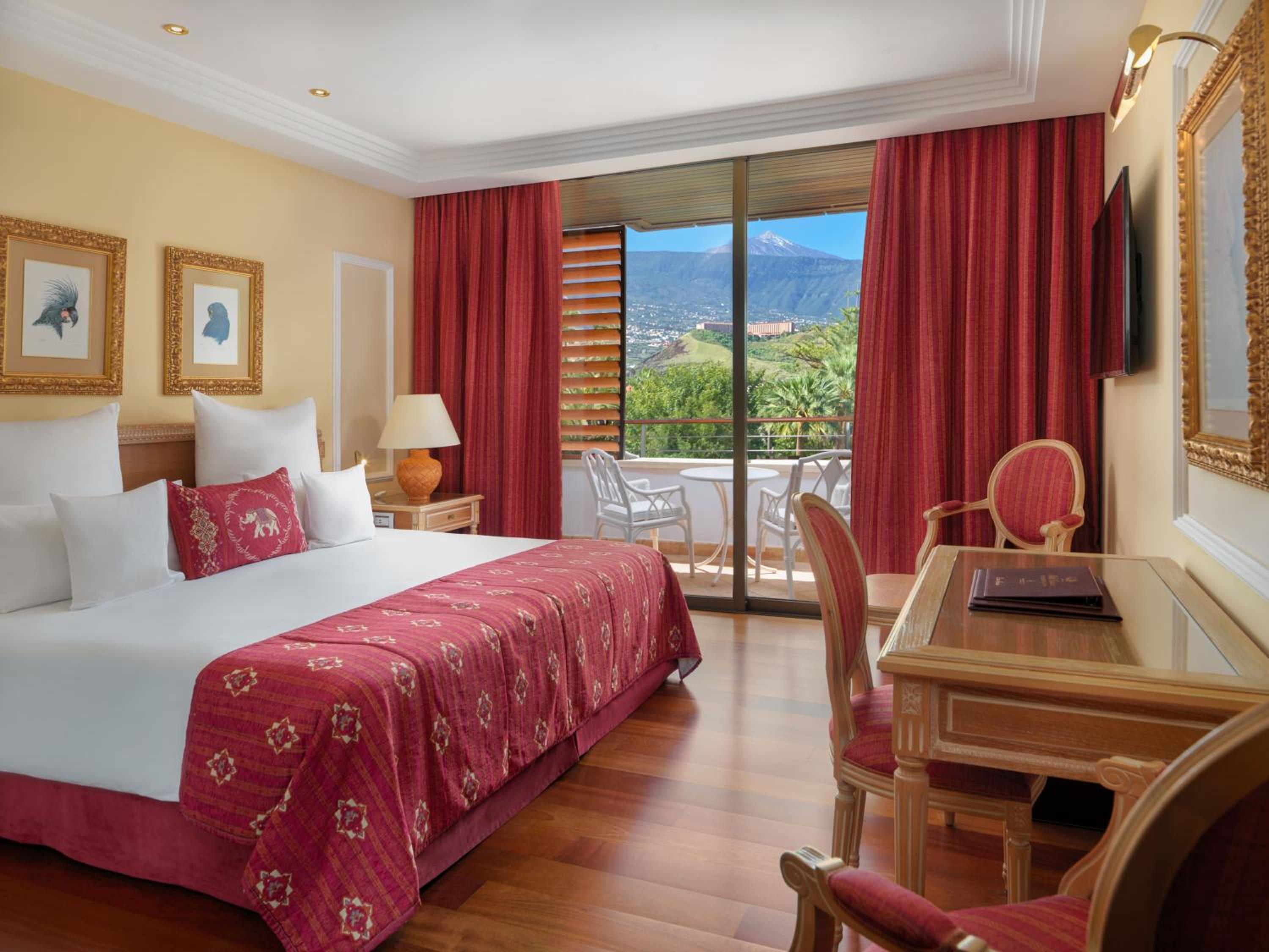 Deluxe Double with Mountain View (1+1)