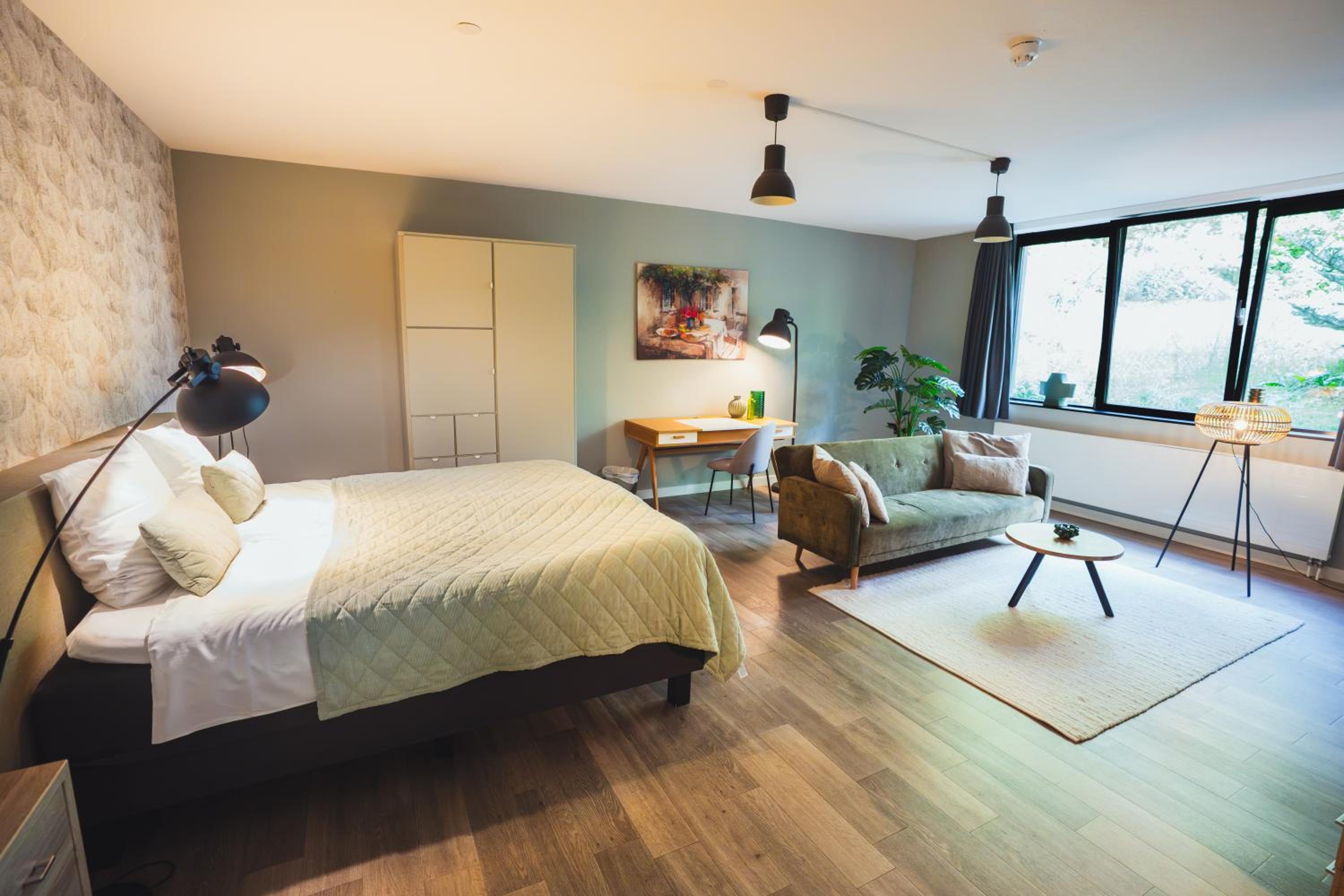 Superior King Room