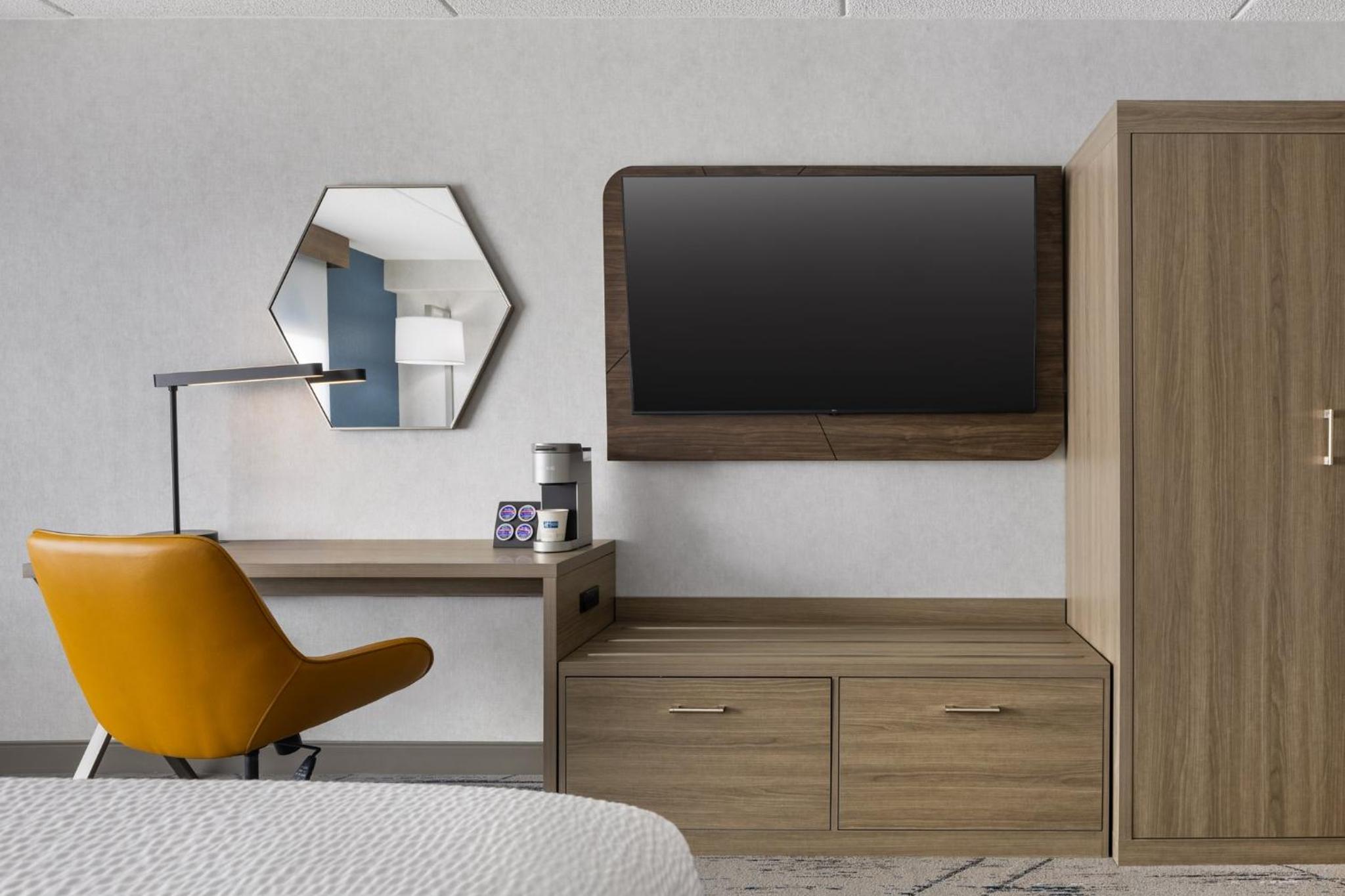Holiday Inn Express & Suites Ottawa East-Orleans by IHG, Bild 8